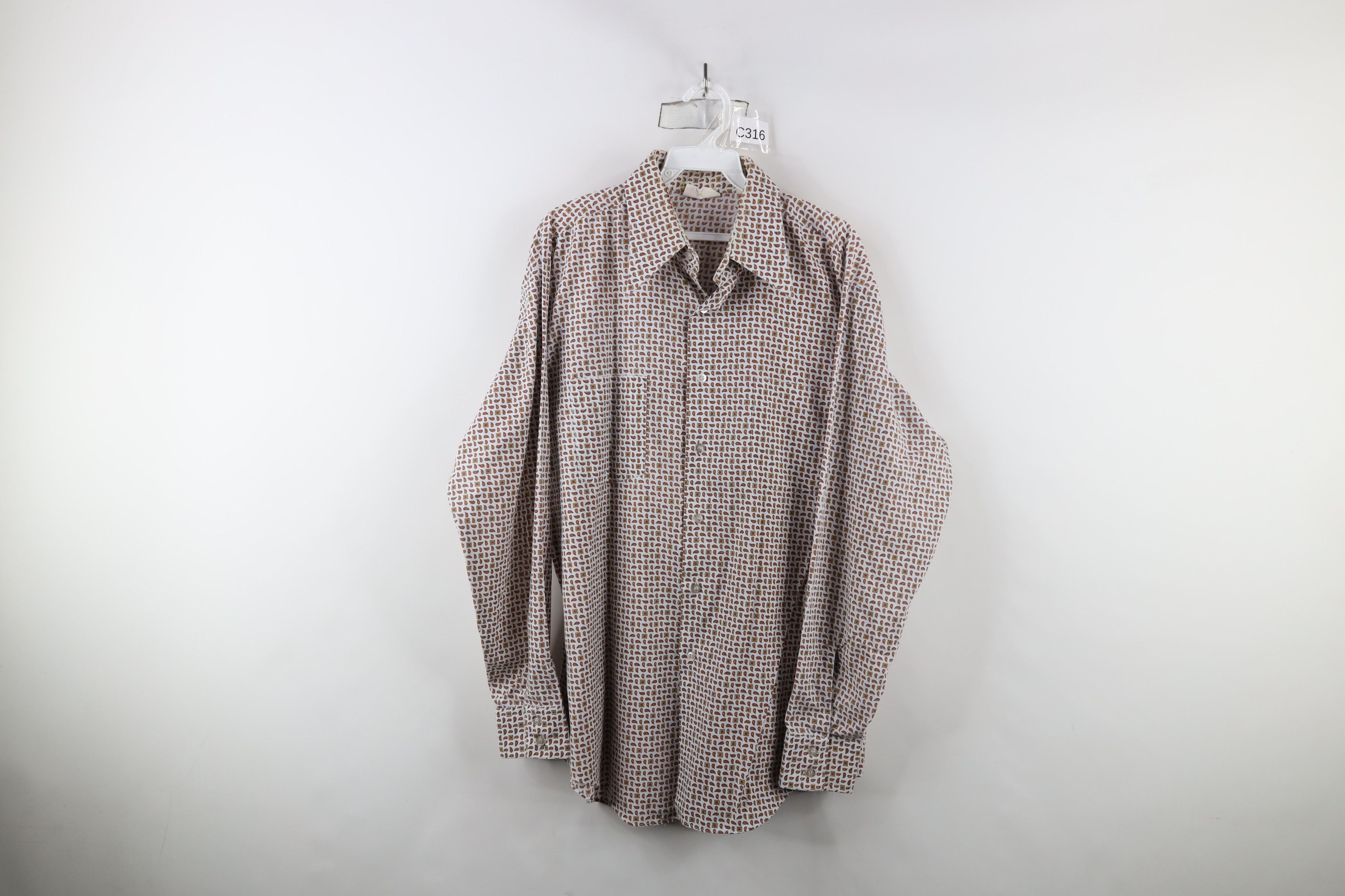 Vintage Vintage 60s 70s Streetwear Geometric Collared Button Shirt Size US L / EU 52-54 / 3 - 1 Thumbnail