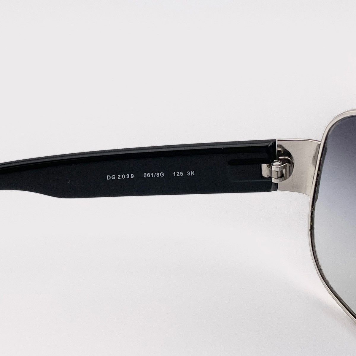 Dolce & Gabbana DOLCE & GABBANA 2000’s Aviator Mask Sunglasses Size ONE SIZE - 8 Thumbnail