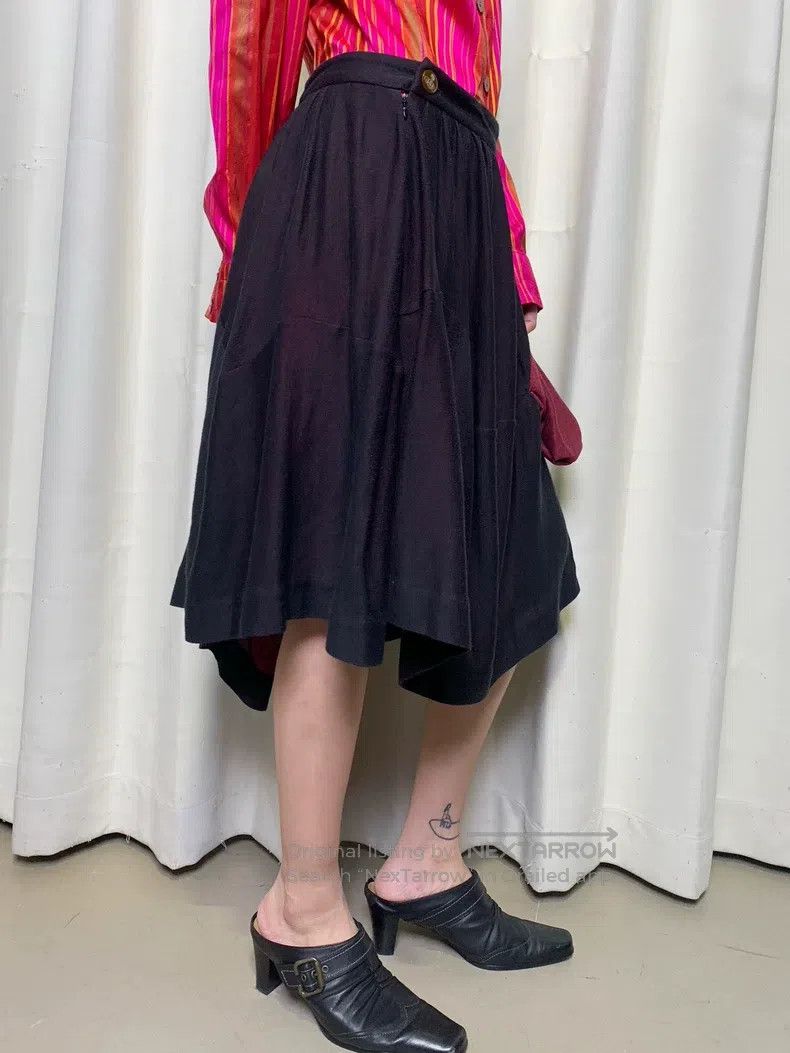 Vivienne Westwood Vivienne Westwood size 2 Vintage Red and Black Witch Pocket Size 25" / US 0 / IT 36 - 6 Thumbnail