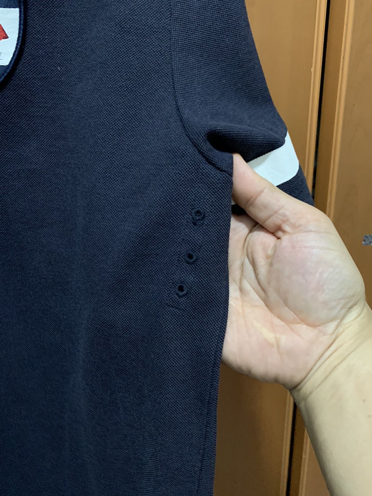 Victorinox Victorinox Polo Shirt Swiss Cross Shield Emblem Size US L / EU 52-54 / 3 - 10 Thumbnail