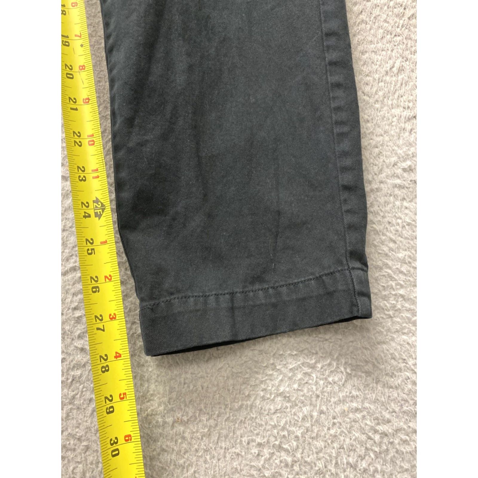 Gap Gap Pants Women Size M Black Cargo Elastic Waist / 129-37 Size 32" / US 10 / IT 46 - 4 Thumbnail