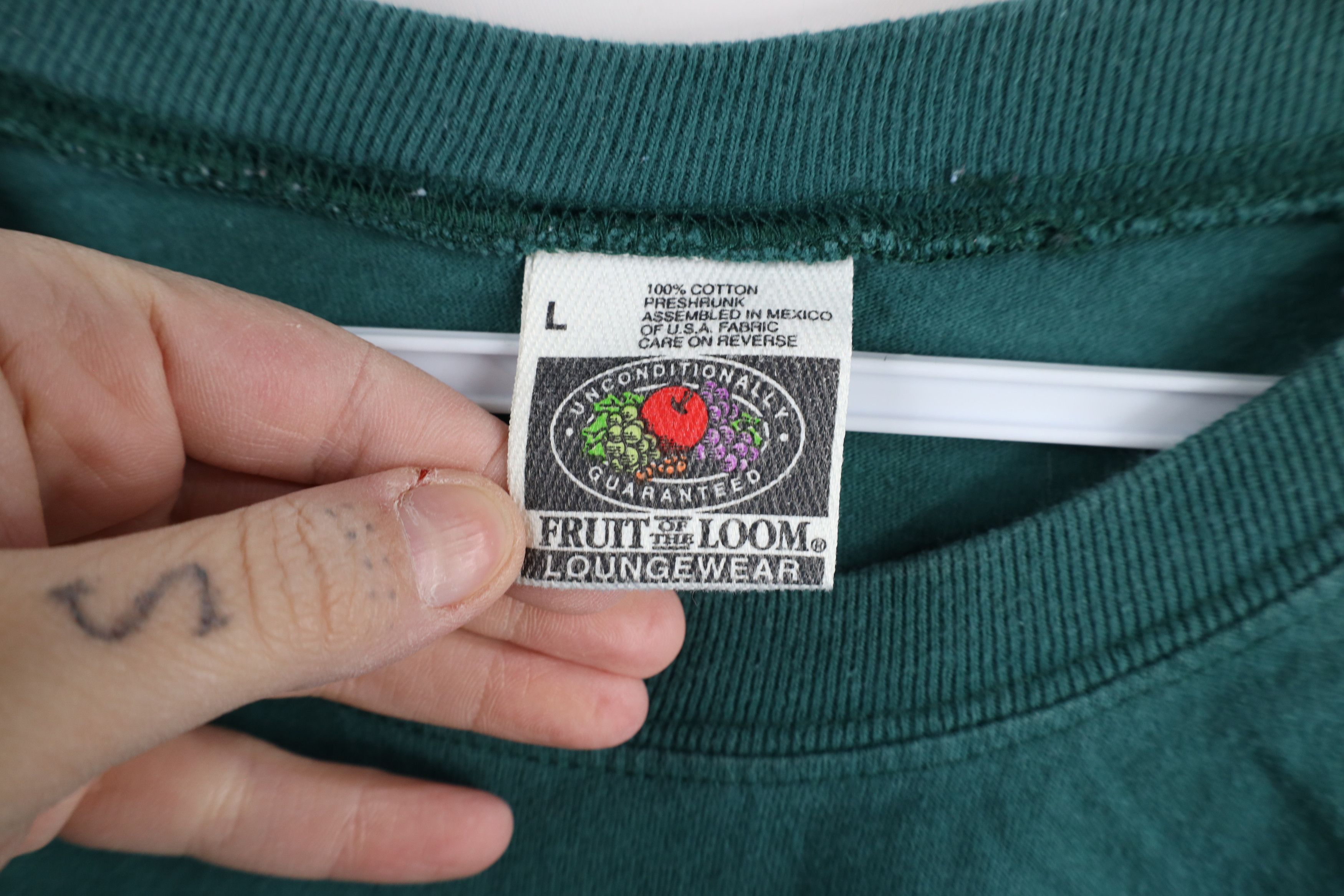 Vintage Vintage 90s Streetwear Blank Baggy Fit Cotton T-Shirt Green Size US L / EU 52-54 / 3 - 5 Thumbnail