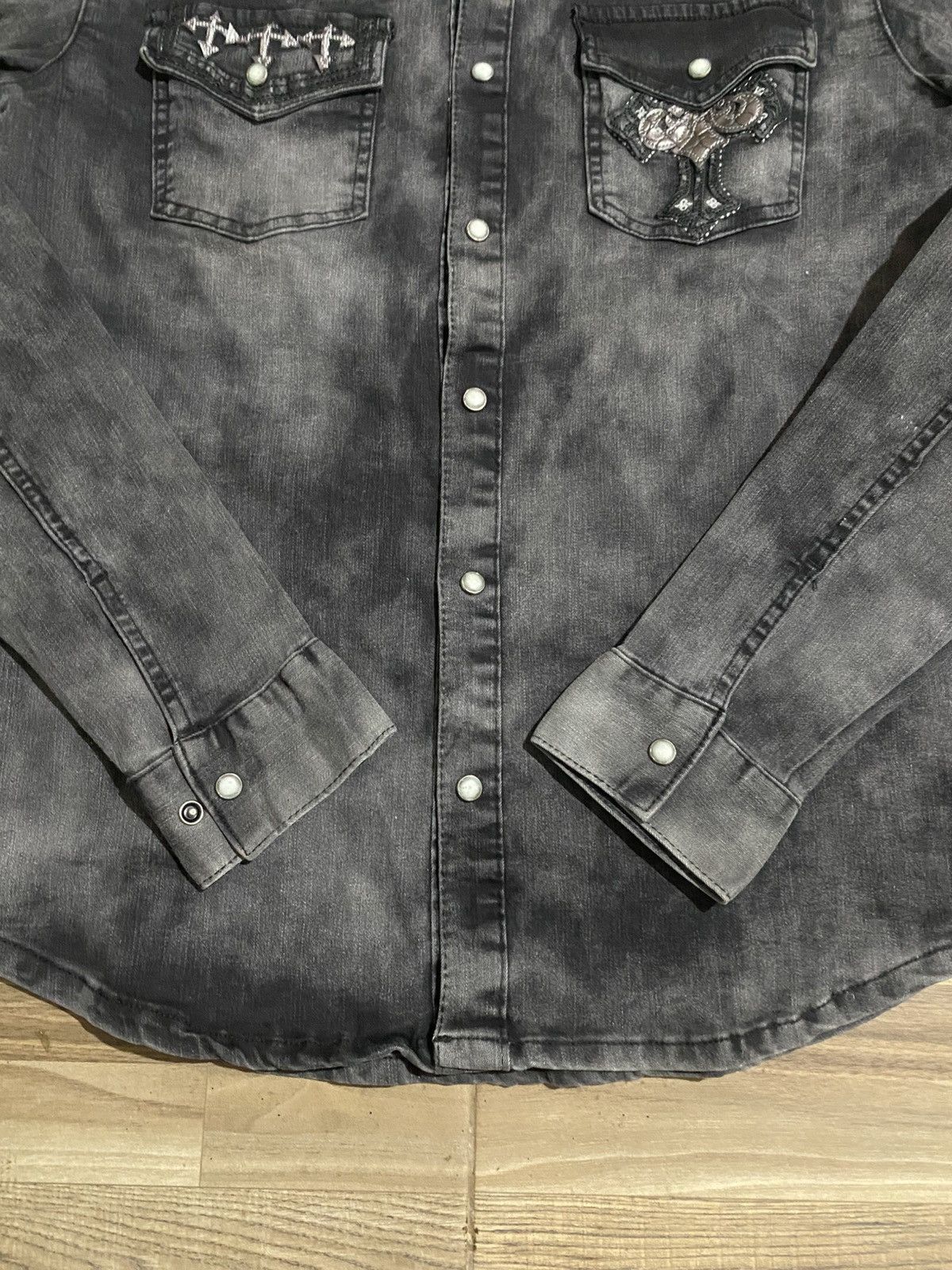 Japanese Brand AVANT GARDE CLOUD 72 BUTTON SHIRT Size US M / EU 48-50 / 2 - 2 Thumbnail