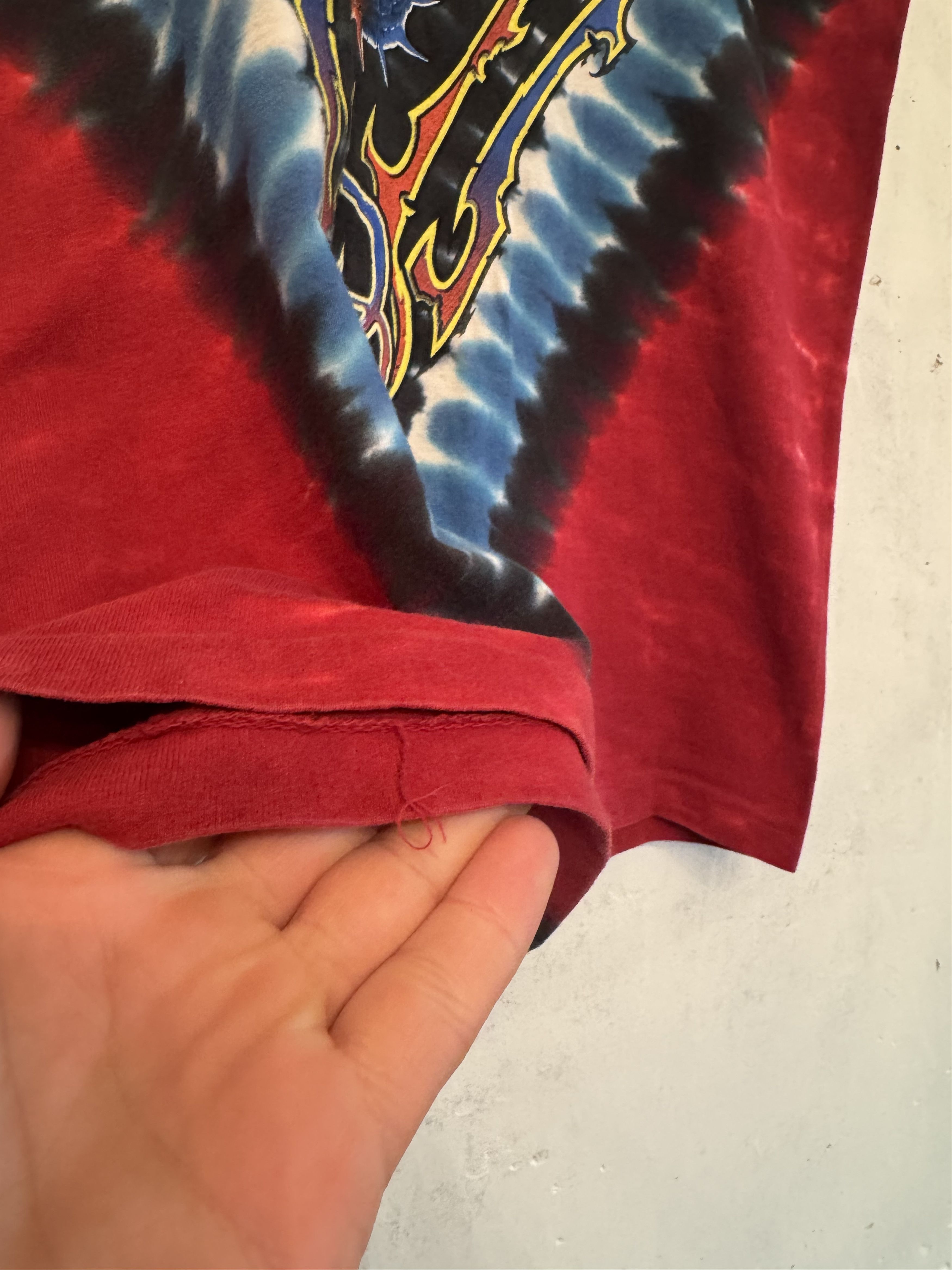 Universal Studios Vintage 90s Dueling Dragons Universal Studios T-Shirt Size US S / EU 44-46 / 1 - 3 Thumbnail