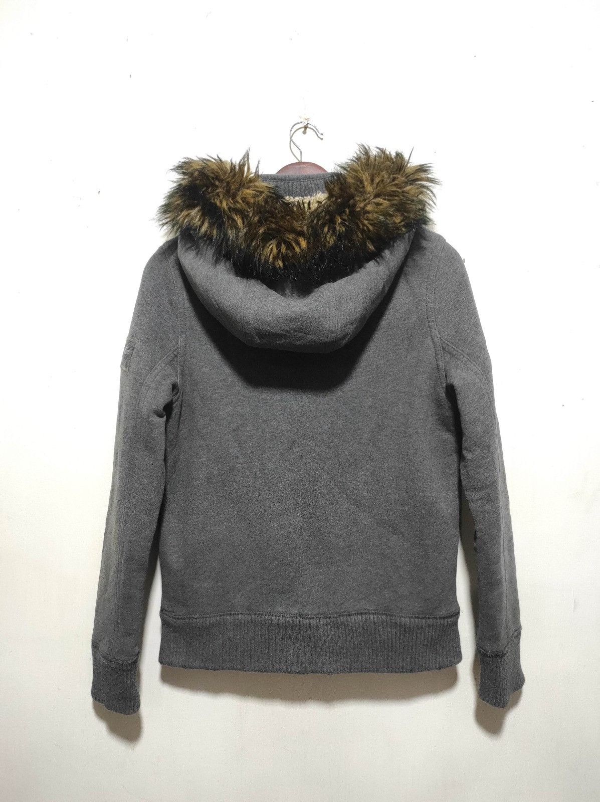Abercrombie & Fitch Abercrombie & Fitch Sherpa Zipper fur hoodie LGB style Size US S / EU 44-46 / 1 - 17 Thumbnail
