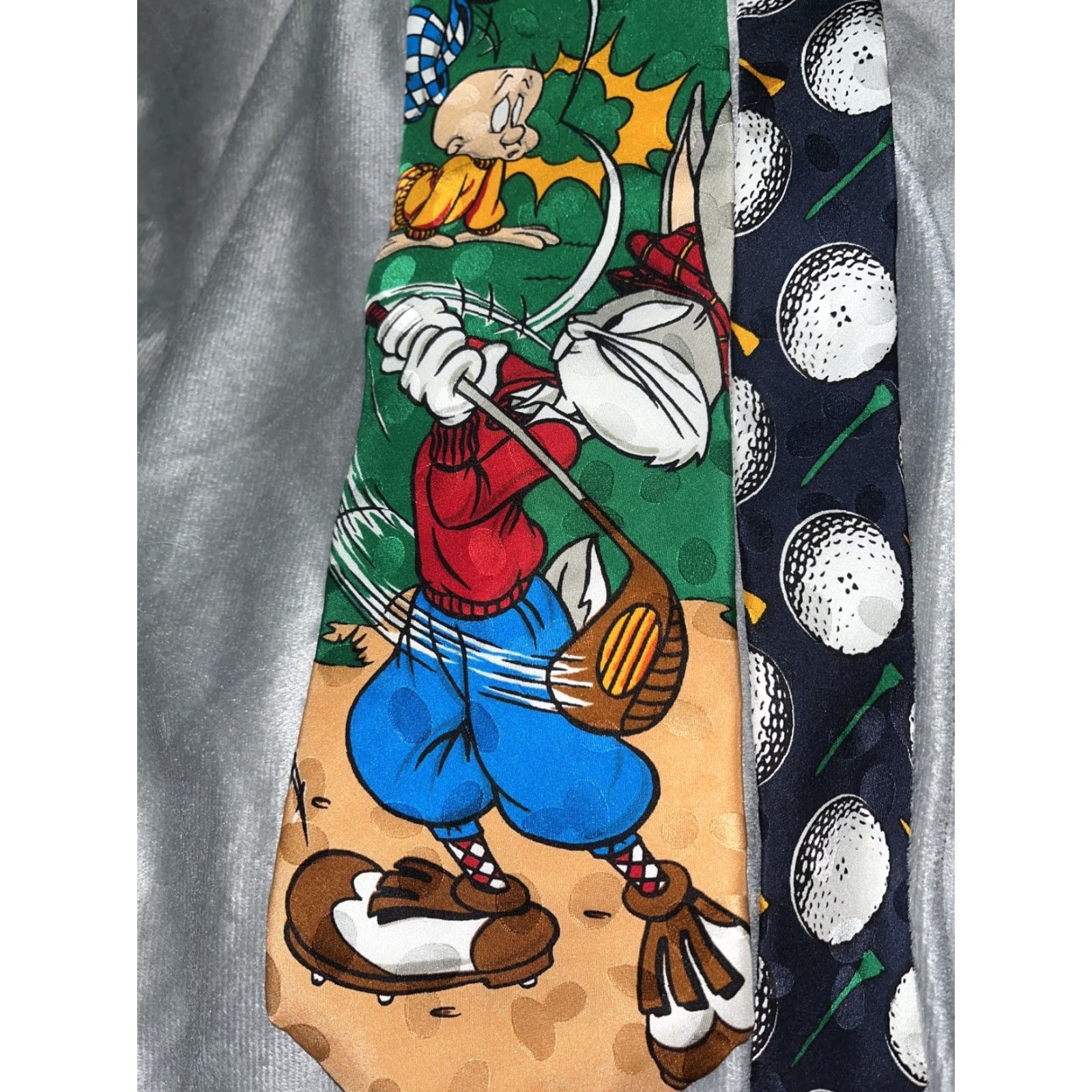 Vintage VINTAGE Looney Tunes Mania Golf Tie Silk Bugs Elmer Daffy Golfing Men Classic 57-60in Black Multi Pattern Novelty Tie Brand Looney Tunes Size ONE SIZE - 6 Thumbnail