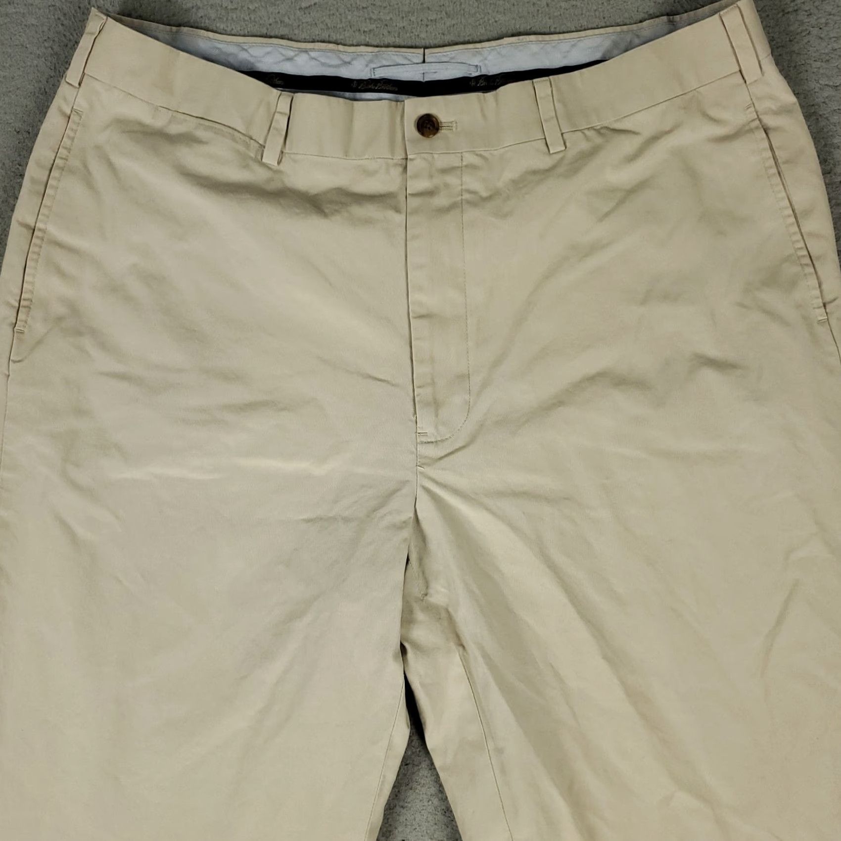 Brooks Brothers Brooks Brothers Pants Mens 38x30 Beige Chino Flat Front Regular Straight Sit Size US 38 / EU 54 - 2 Thumbnail