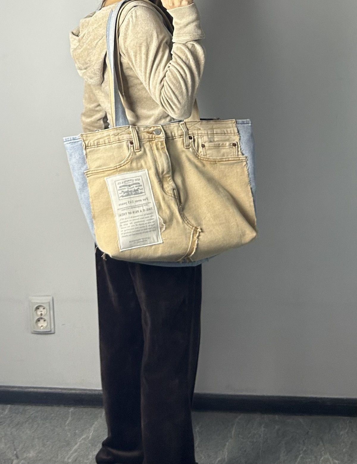 Grailed × Handmade × Levi's Rework bag Levi’s levis handmade jeans vintage rare denim Size ONE SIZE - 3 Thumbnail