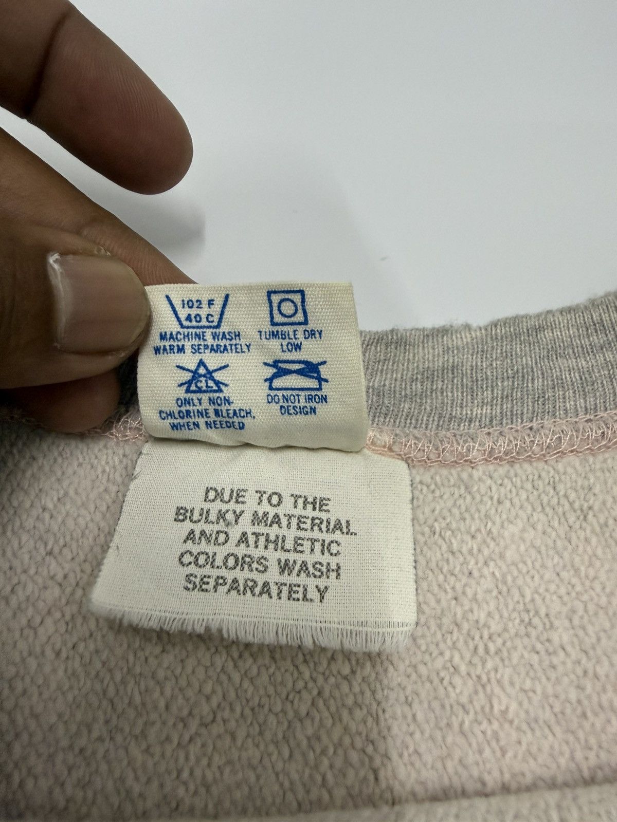 Champion 80s NAVY of Naval Academy R.Weaves Distress Rose Gold inside Size US M / EU 48-50 / 2 - 14 Thumbnail