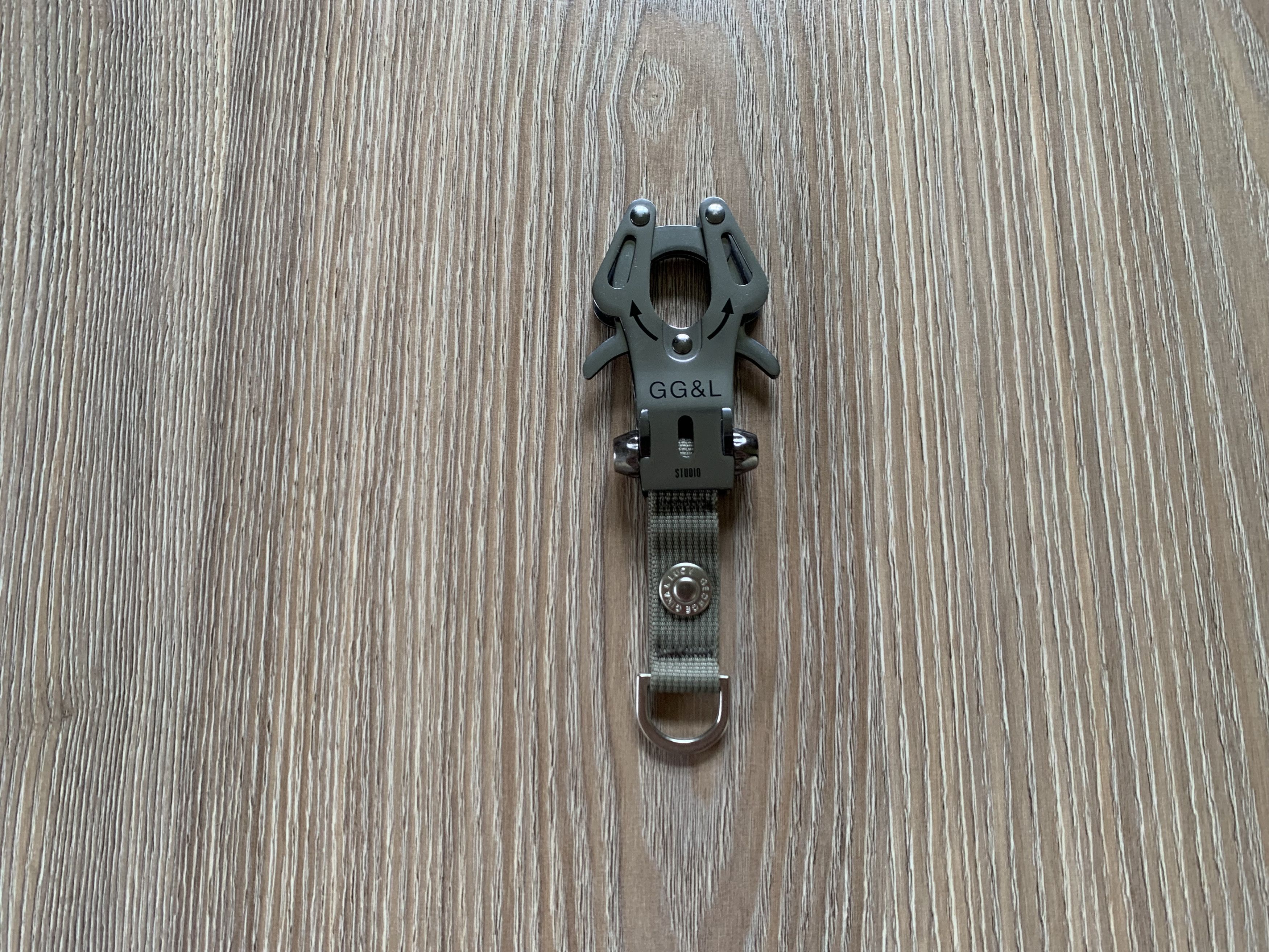 George Gina & Lucy George Gina & Lucy Alyx Style Big Vintage Carabiner Key Size ONE SIZE - 5 Thumbnail