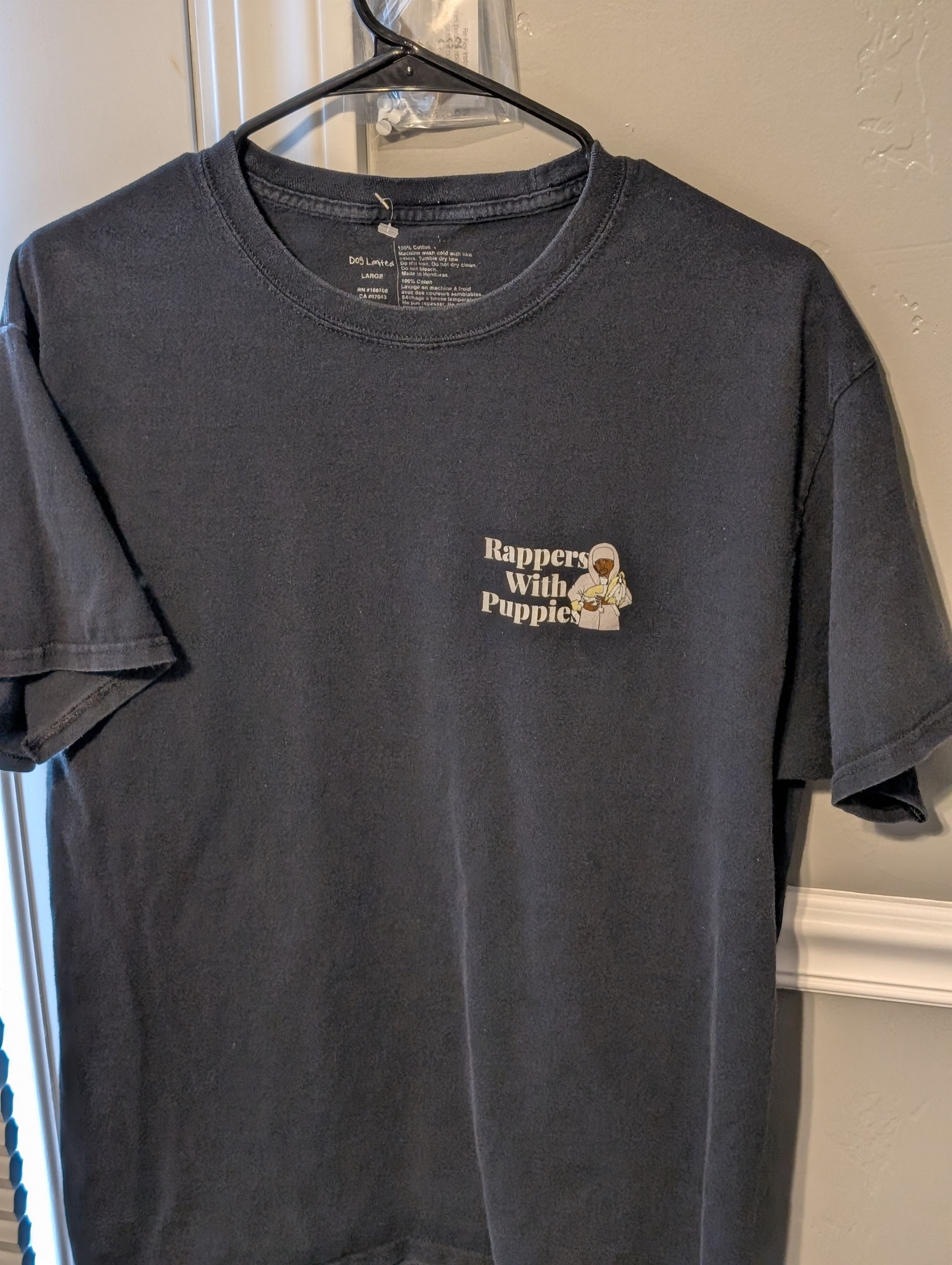 Vintage Rappers With Puppies Dog Limited Black Crew Neck Tee T-Shirt Size US L / EU 52-54 / 3 - 1 Thumbnail