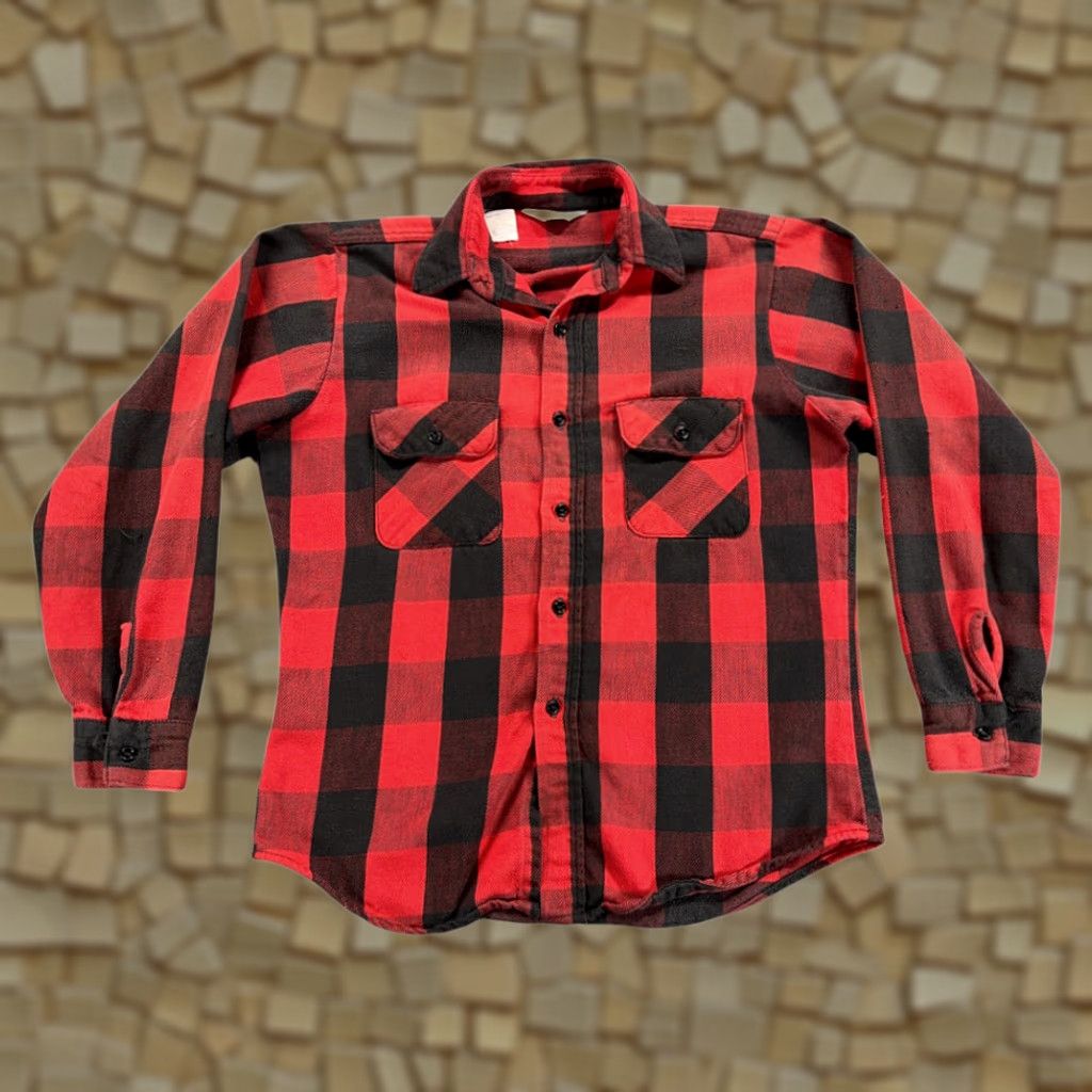Vintage VINTAGE Five Brother Shirt Mens Adult MEDIUM Red Buffalo Plaid Flannel USA 80s Button-Up Potentials Size US M / EU 48-50 / 2 - 1 Thumbnail