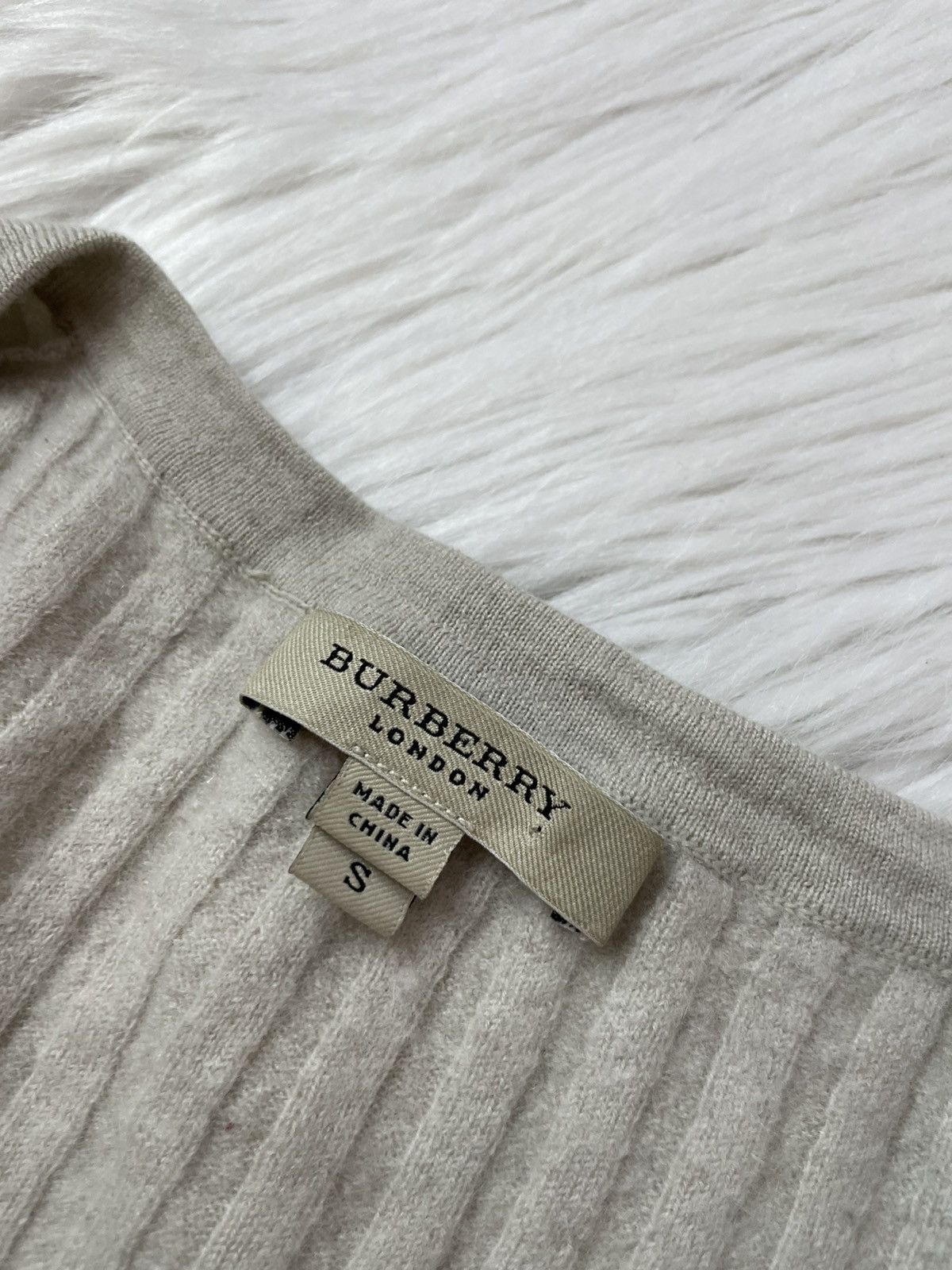 Burberry Cashmere sweater jumper Burberry Size S / US 4 / IT 40 - 4 Thumbnail