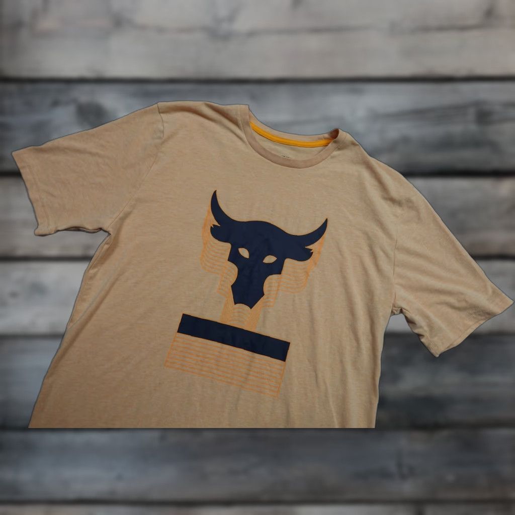 Under Armour Under Armour Shirt Mens Medium Project Rock Bull Graphic HeatGear Athletic Tee Sports Shirt Mens Medium Beige Size US M / EU 48-50 / 2 - 1 Thumbnail
