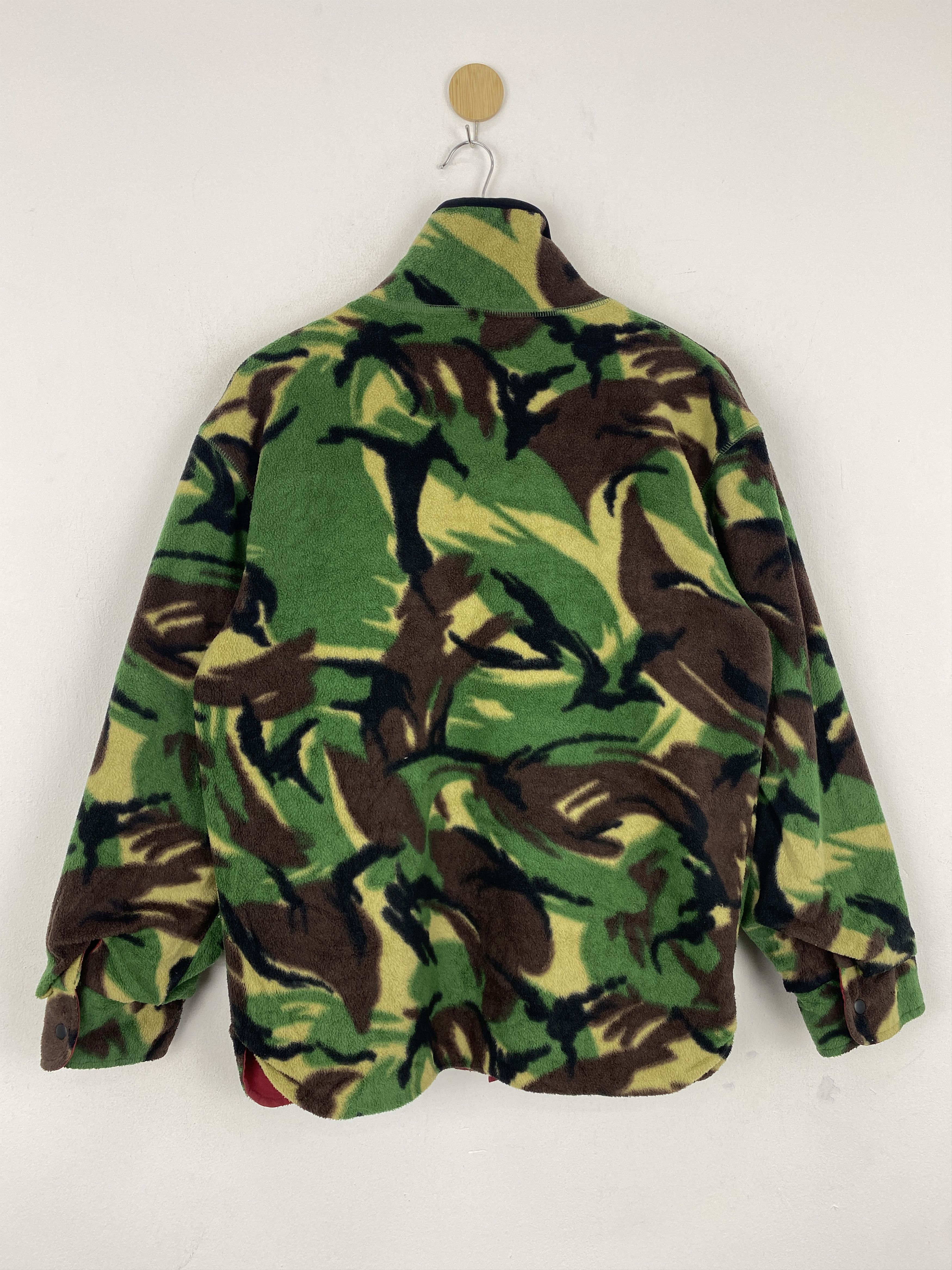 Japanese Brand Vintage Japanese Brand Camouflage Reversible Jacket J1898 Size US S / EU 44-46 / 1 - 2 Thumbnail