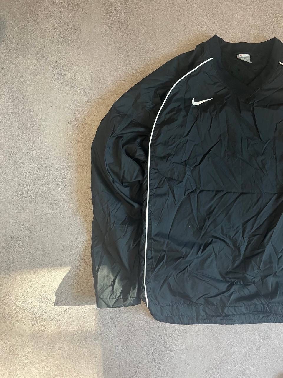 Nike × Vintage Nike nylon Distressed vintage Jacket Size US L / EU 52-54 / 3 - 3 Thumbnail