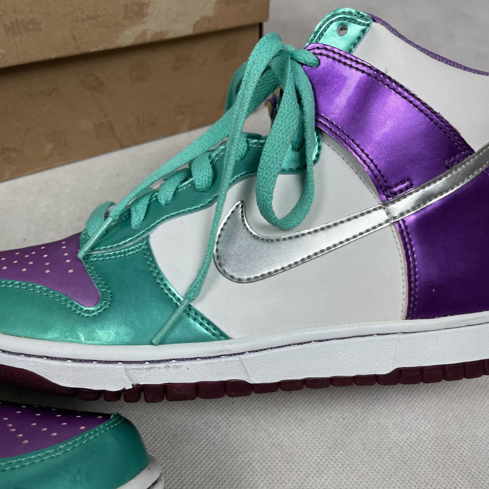 Nike Nike Dunk High GS 308319-101 White Purple Athletic Shoes 6.5 Size US 6.5 / EU 39-40 - 8 Thumbnail