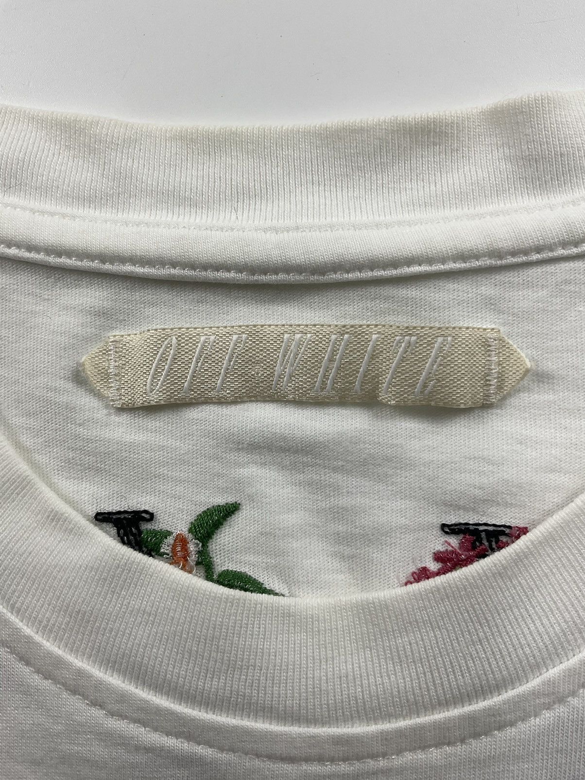 Off-White Off White Flower Embroidery Tee Size US S / EU 44-46 / 1 - 9 Thumbnail
