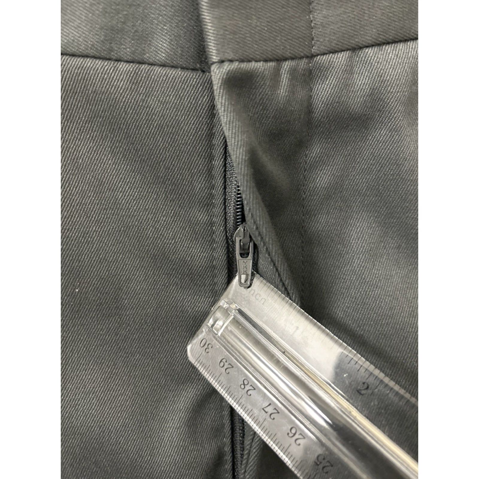 Lands' End Lands' End Pants Mens 35x34 Gray Dress Pants Cuffed Pleated Zipper YKK Cotton Blend Straight Classic Waist 35 Inseam 34 USA USA Made N/A Size US 35 - 5 Thumbnail