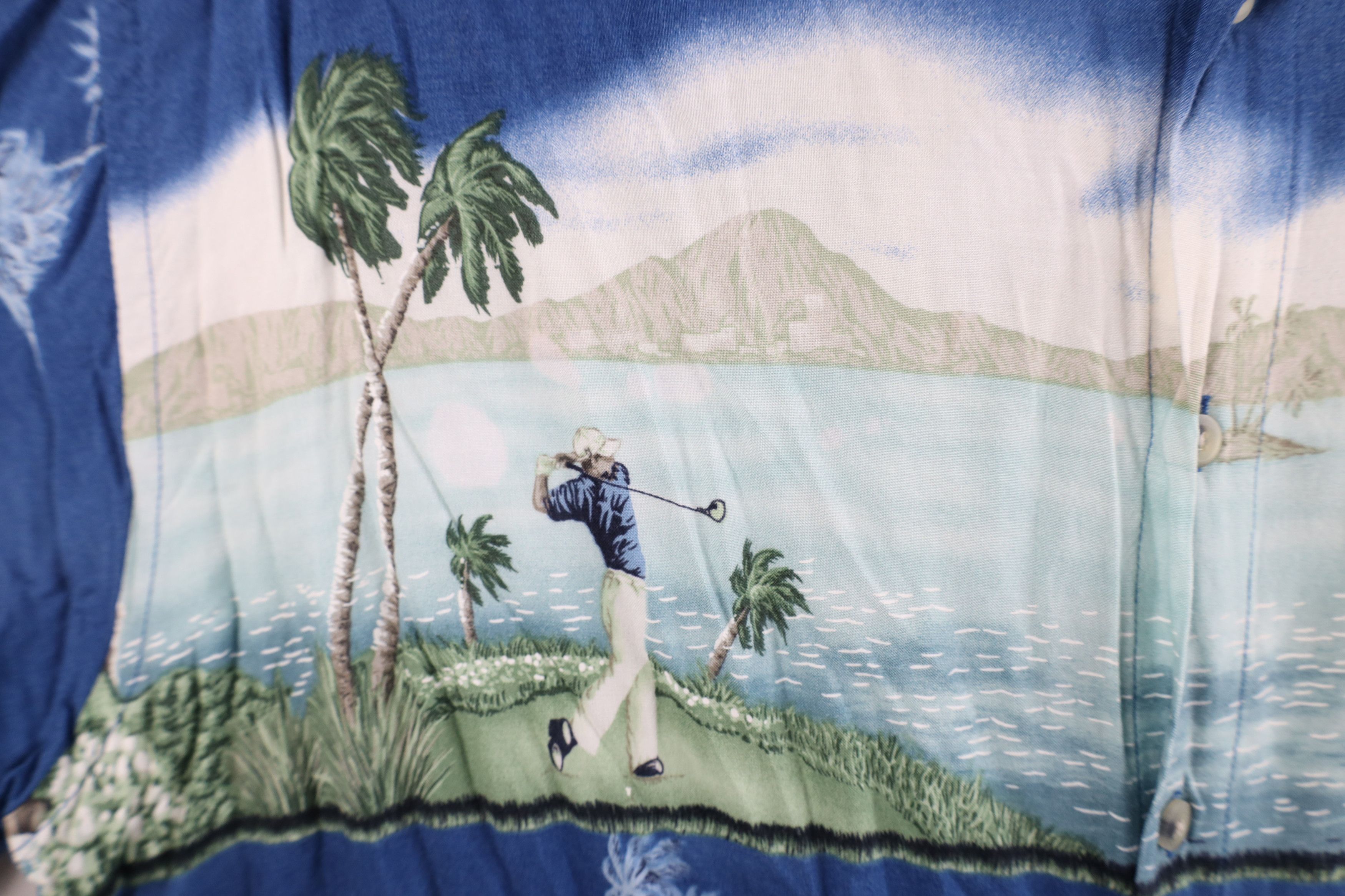 Vintage Vintage 90s Streetwear Golf Over Print Hawaiian Button Shirt Size US XL / EU 56 / 4 - 5 Thumbnail