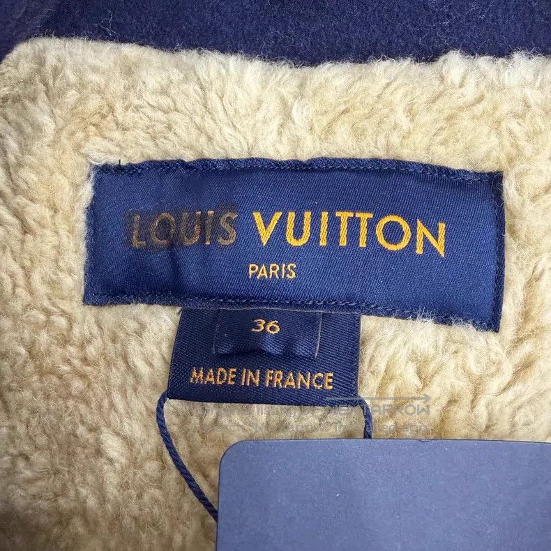 Louis Vuitton Louis Vuitton Dark blue preppy wool coat Size XS / US 0-2 / IT 36-38 - 3 Thumbnail