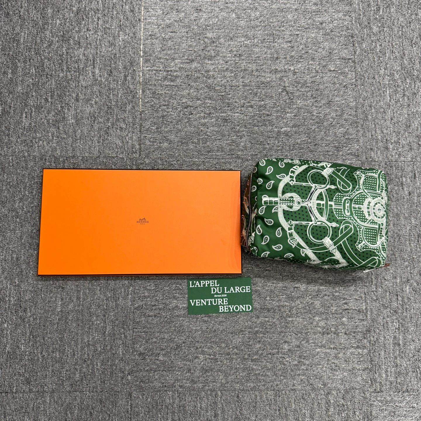 Hermes Hermes 26 Cactus Flower Toiletry Pouch New Size ONE SIZE - 1 Thumbnail