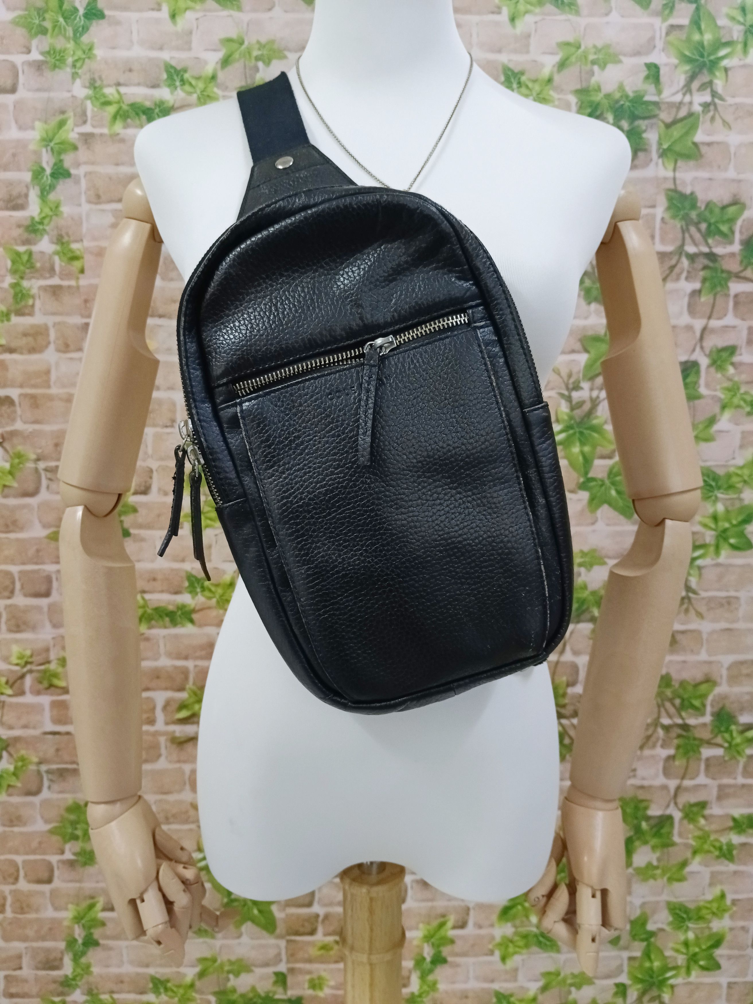 Cole Haan COLE HAAN LEATHER CROSSBODY Size ONE SIZE - 3 Thumbnail