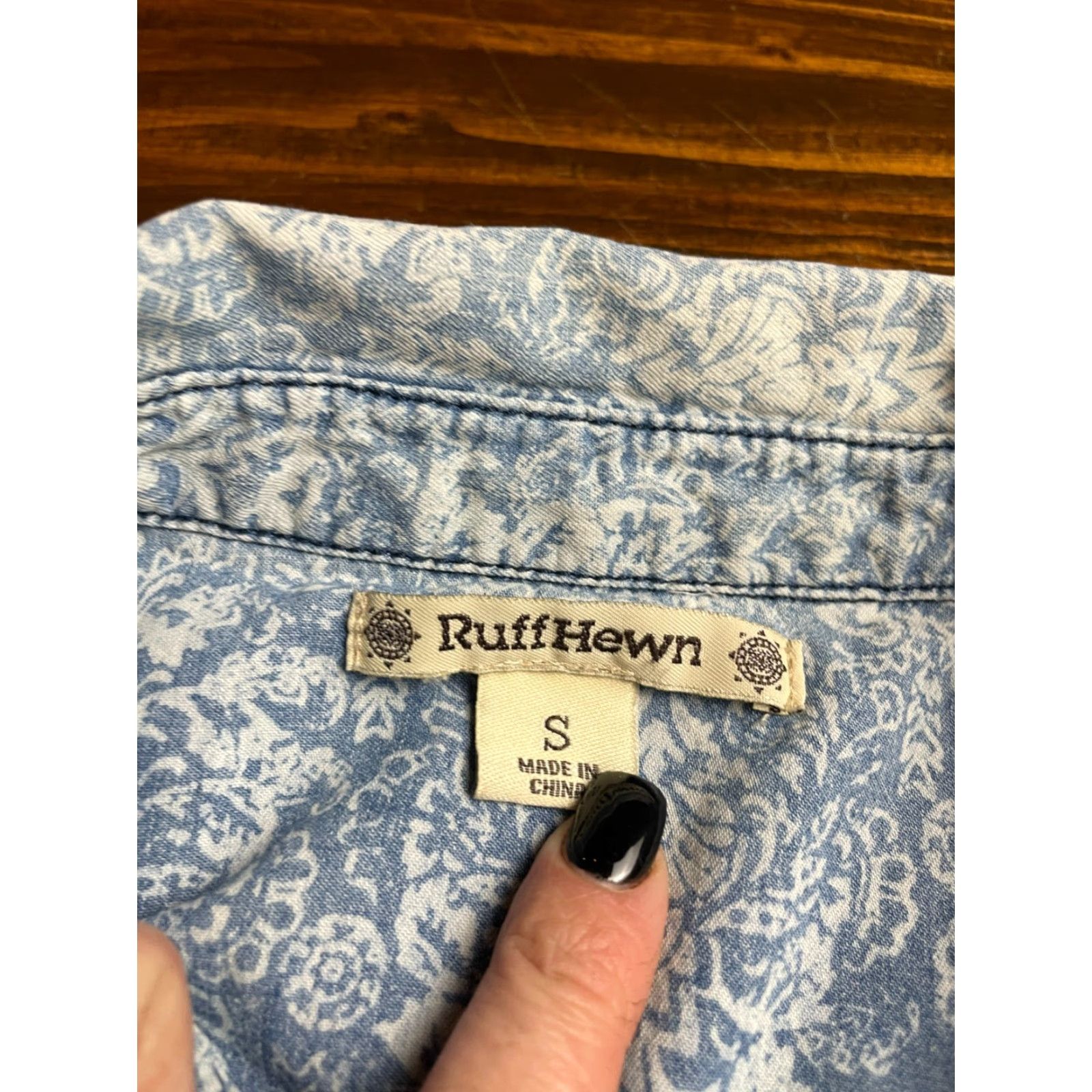 Vintage Ruff Hewn Shirt Women's S Blue Damask Chambray Button Up Pockets Long Sleeve Size S / US 4 / IT 40 - 6 Thumbnail
