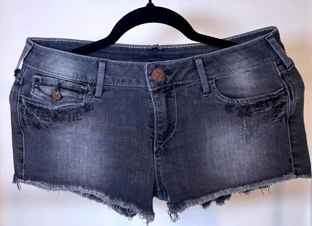 True Religion True Religion Women's Gray Denim Shorts - Size 28 Size 28" / US 6 / IT 42 - 1 Thumbnail