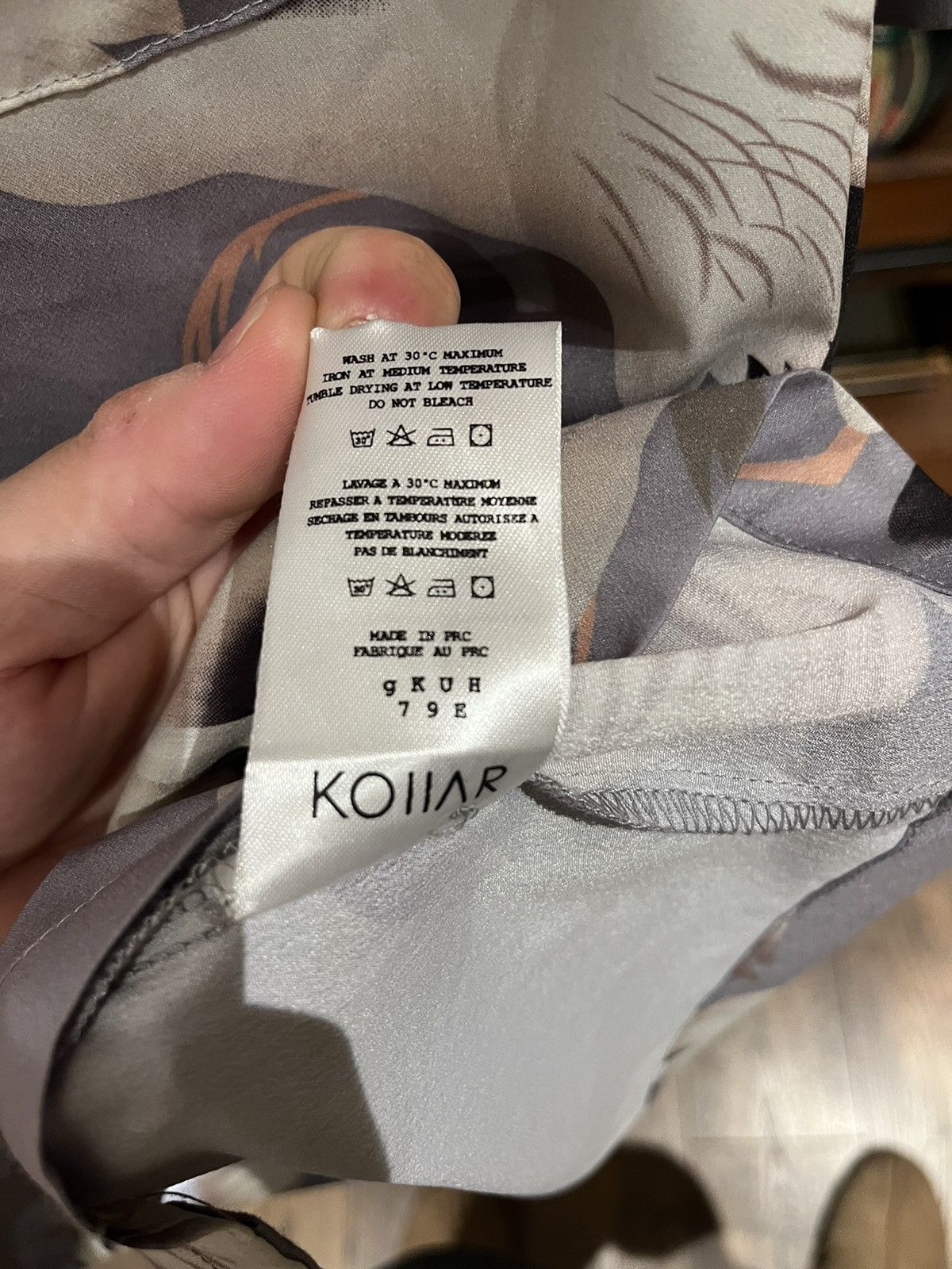 Represent Clo. Kollar Hawaiian button up Size US M / EU 48-50 / 2 - 5 Thumbnail