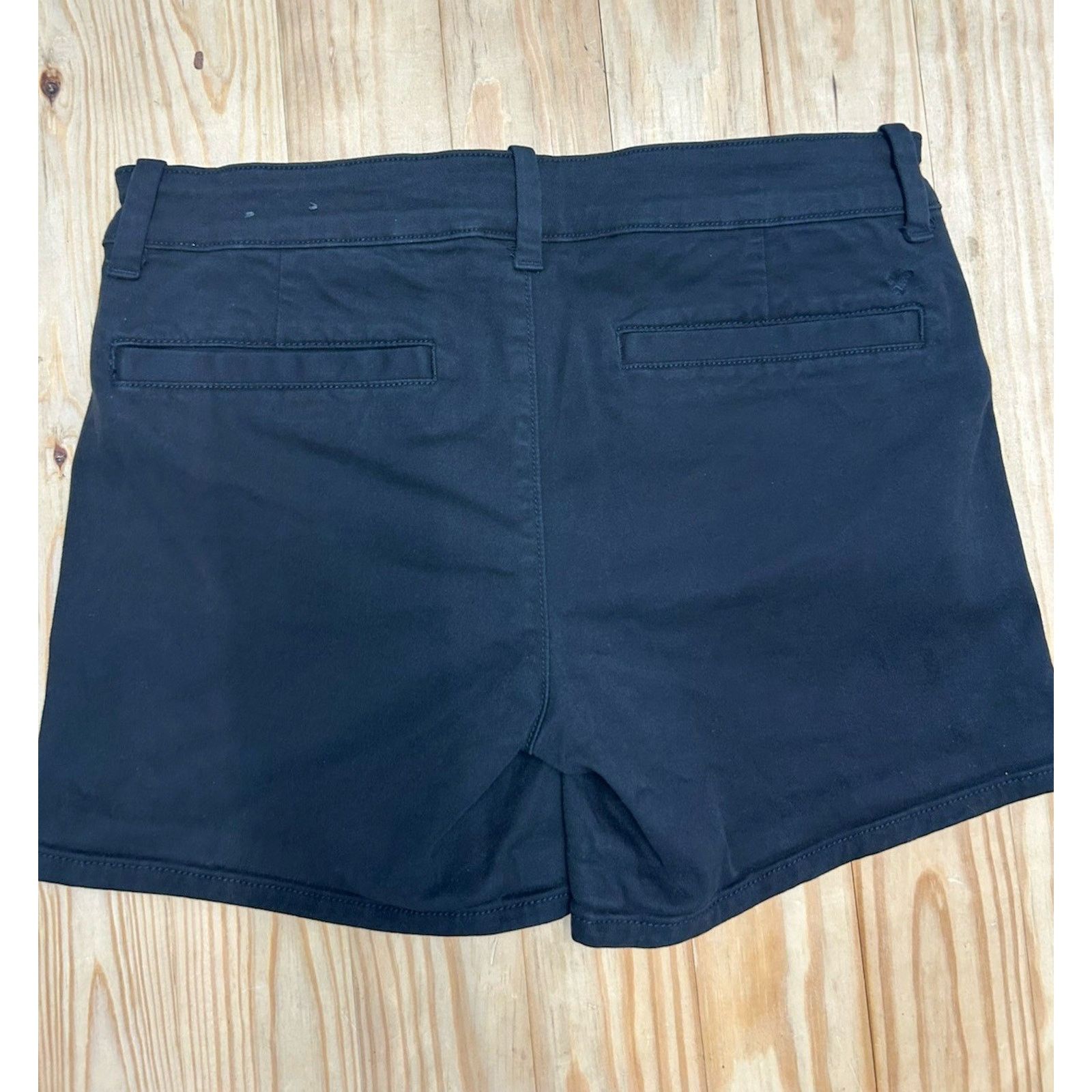 American Eagle Outfitters American Eagle Shorts Womens 8 Black Chinos Stretch 9" Size 30" / US 8 / IT 44 - 5 Thumbnail