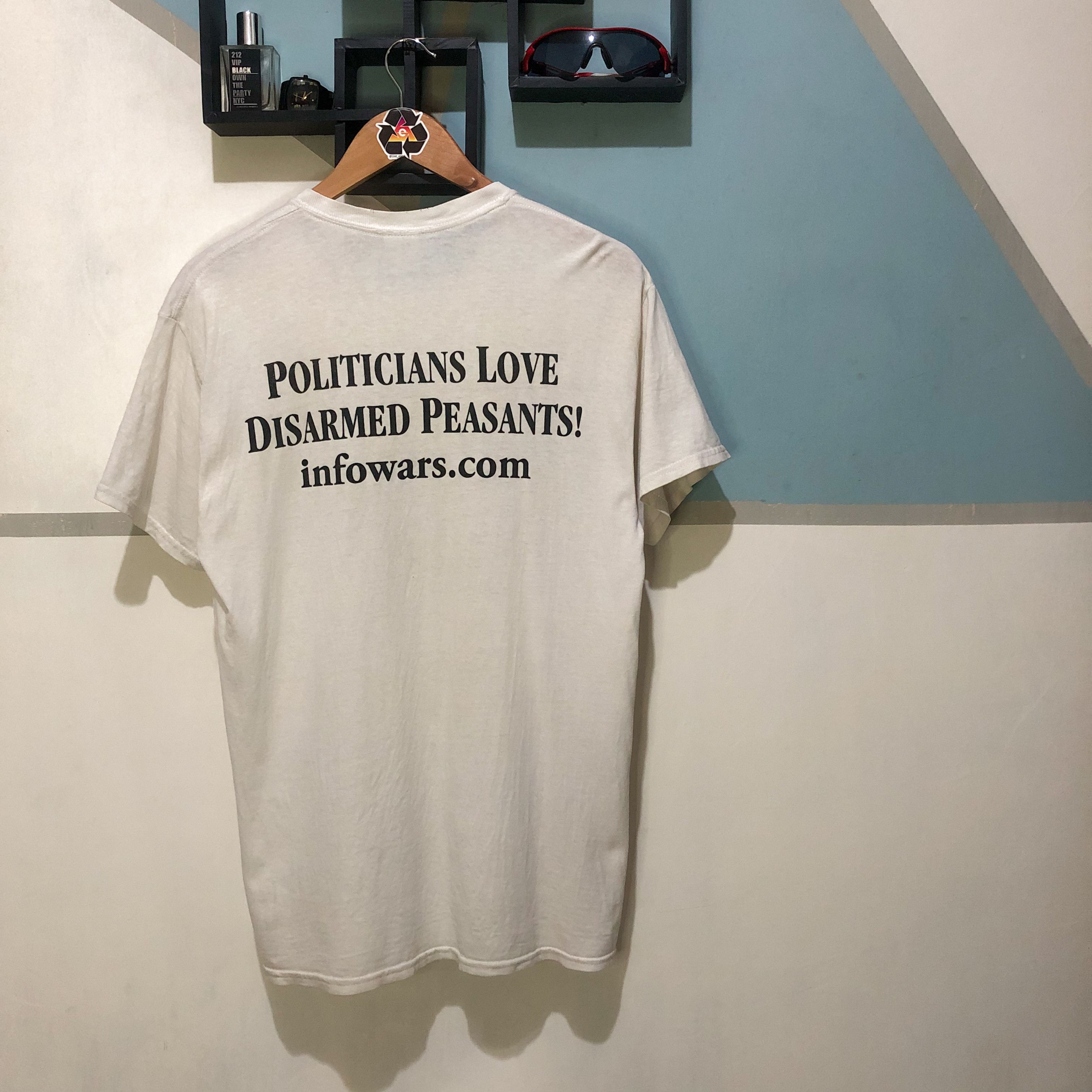 Vintage RARE Vintage Mass Murderers Agree Gun Control Works! T-Shirt Size US M / EU 48-50 / 2 - 9 Thumbnail
