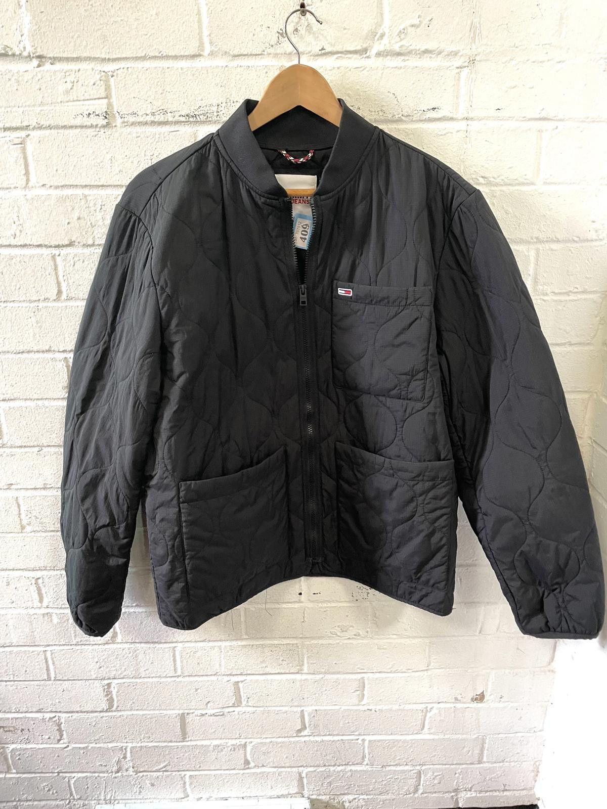 Tommy Jeans Tommy Jeans Men's Quilted Jacket Black Size 40R Size US M / EU 48-50 / 2 - 1 Thumbnail