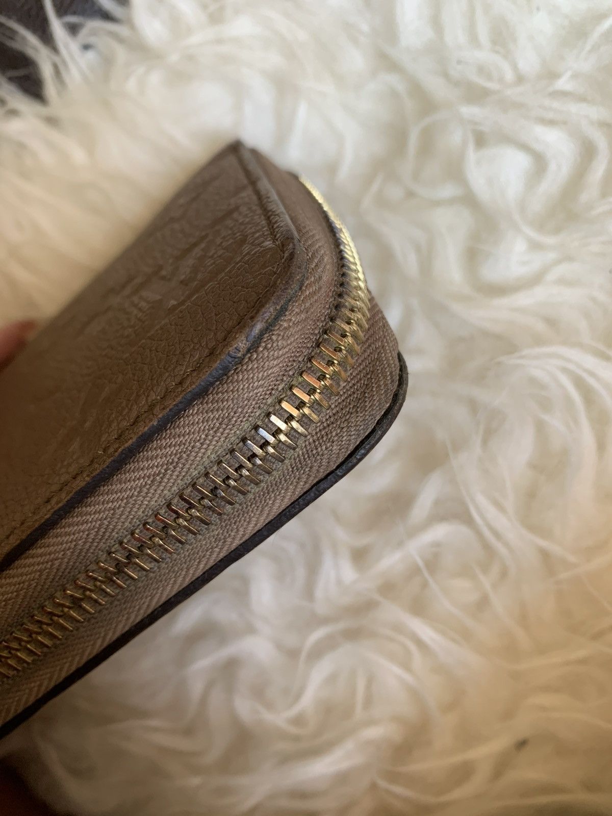 Louis Vuitton Authentic Louis Vuitton Zippy Empreinte Wallet Turtledove Size ONE SIZE - 5 Thumbnail
