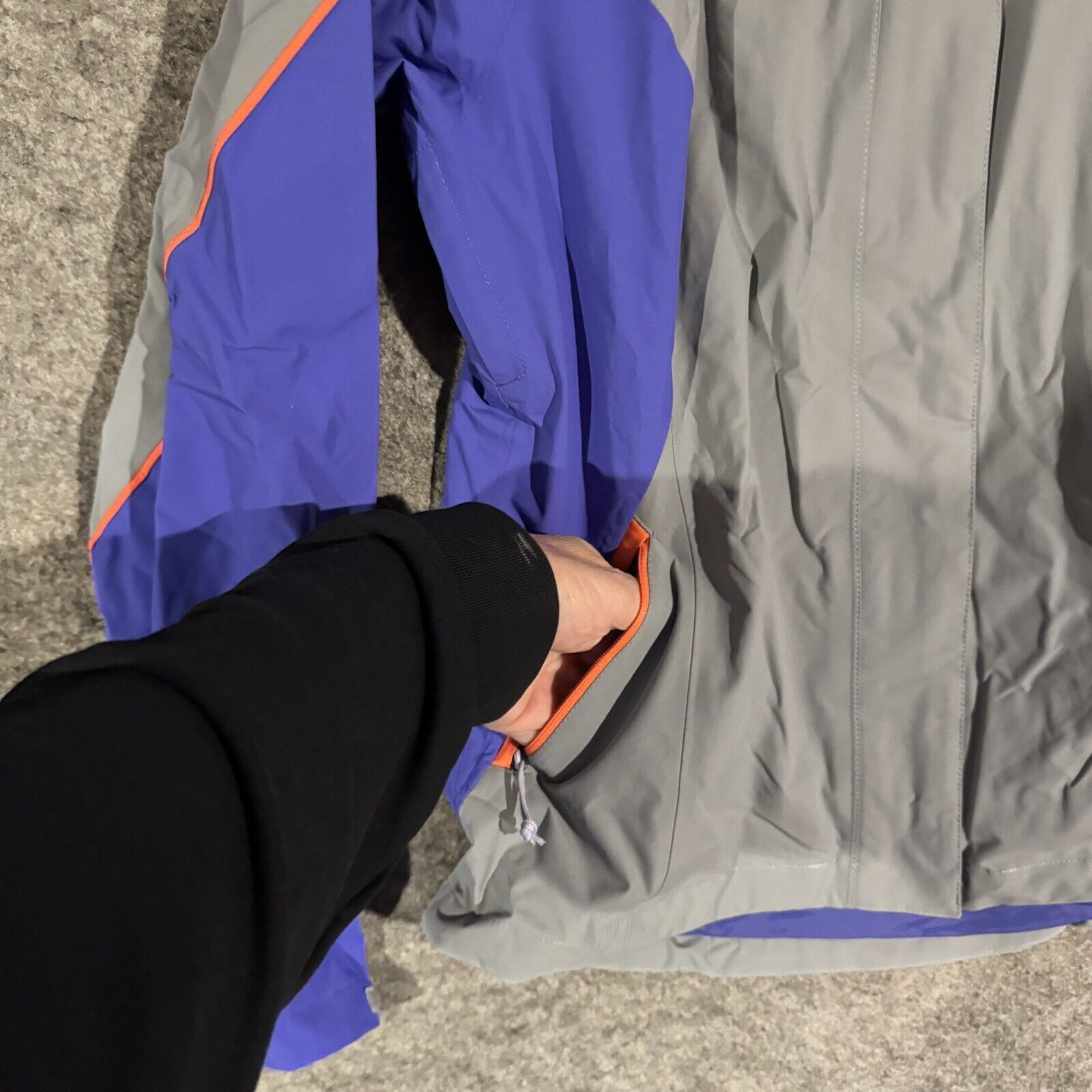 The North Face The North Face Hoodie Jacket Womens Small Windbreaker 2015 Size S / US 4 / IT 40 - 3 Thumbnail