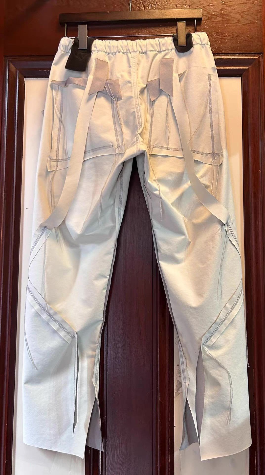 Sulvam SULVAM SS23 Men’s White Cutting Easy Pants Ｑ25 Size US 34 / EU 50 - 2 Thumbnail