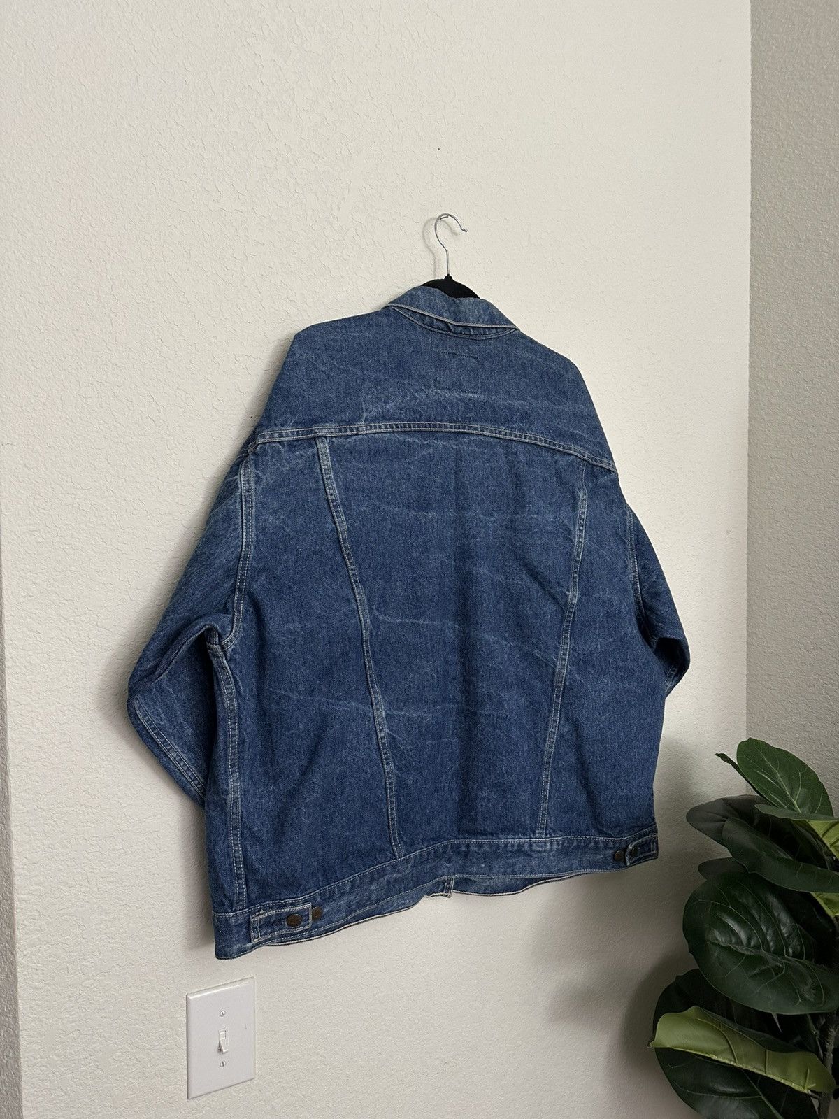 Levi's × Levi's Vintage Clothing × Vintage Vintage 90s Levi’s Denim Trucker Jacket Made In USA Men’s L Size US L / EU 52-54 / 3 - 7 Thumbnail