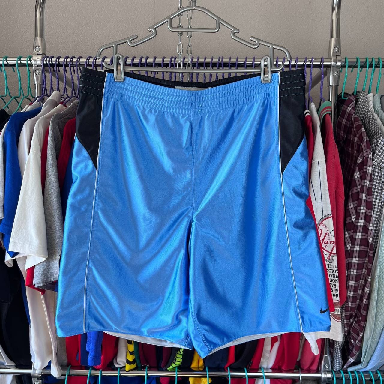NBA × Nike × Vintage Vintage 90s Nike Reversible Basketball Shorts 2in1 Size US 36 / EU 52 - 3 Thumbnail