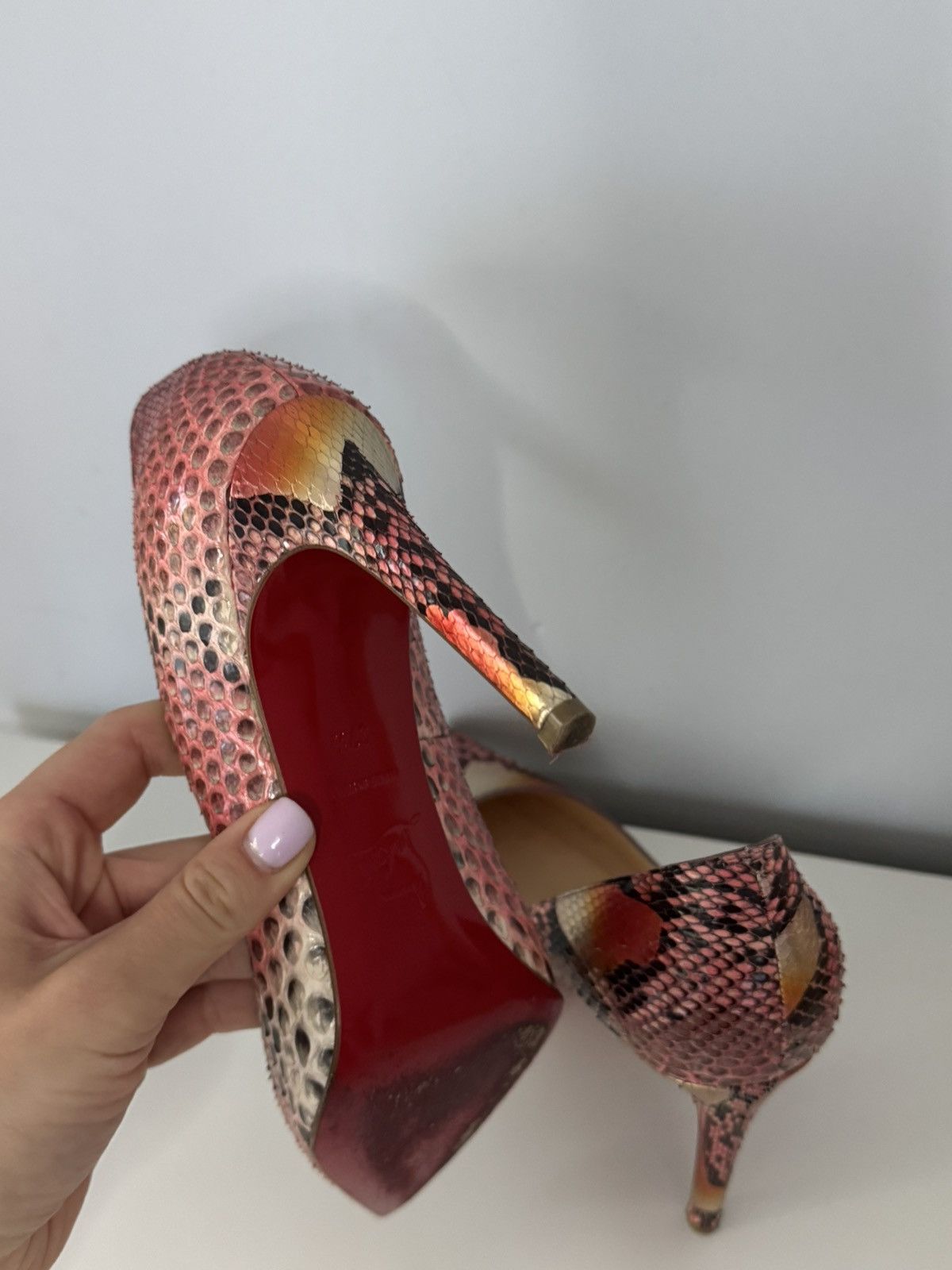 Christian Louboutin Christian Louboutin Heels Size US 7.5 / IT 37.5 - 4 Thumbnail