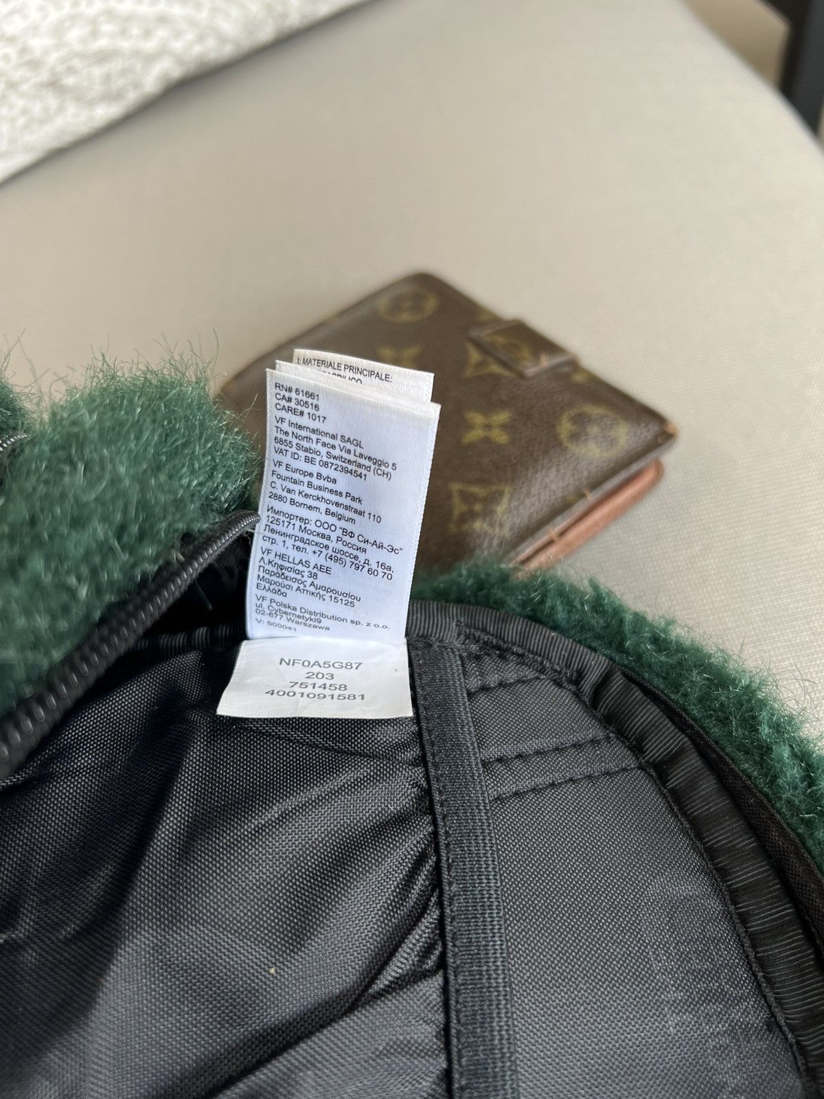 Supreme × The North Face Supreme/The North Face Faux Fur Waist Bag. Size ONE SIZE - 13 Thumbnail