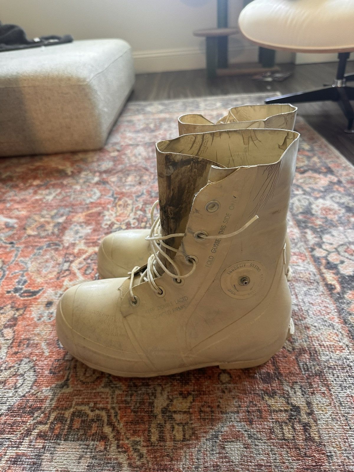 Bata 90s Bata Military Bunny Boot Size US 8 / EU 41 - 3 Thumbnail