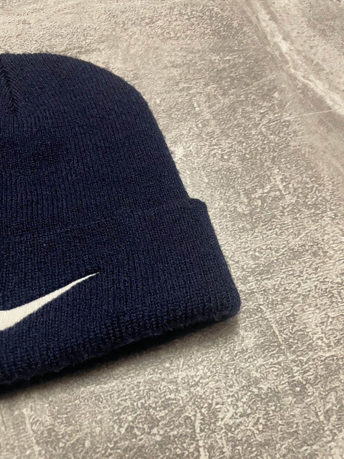 Nike Vintage Nike Swoosh Logo Beanie Hat 90s Size ONE SIZE - 5 Thumbnail