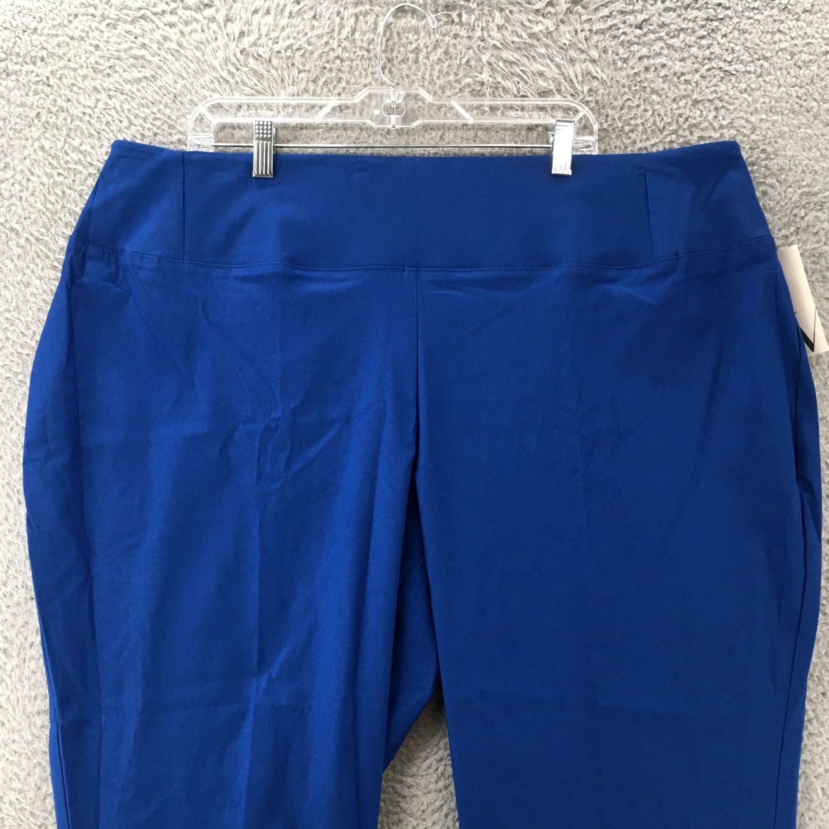 Worthington Worthington Skinny Pants Womens 26W Blue Solid Rayon Blend High Rise Casual NWT Pants Womens 26W Blue Solid Rayon Blend High Rise Casual NWT Size 26" / US 2 / IT 38 - 2 Thumbnail