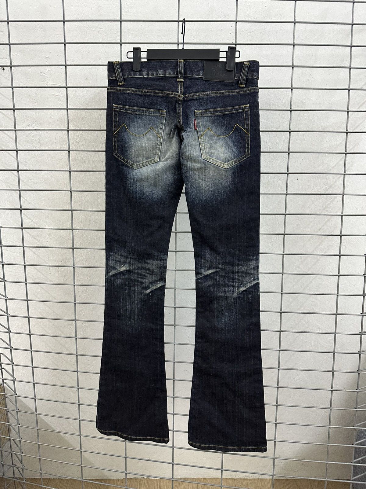 Tornado Mart Rare And Beautiful Tornado Mart by Issey Miyake Flared Jeans Size 30" / US 8 / IT 44 - 2 Thumbnail