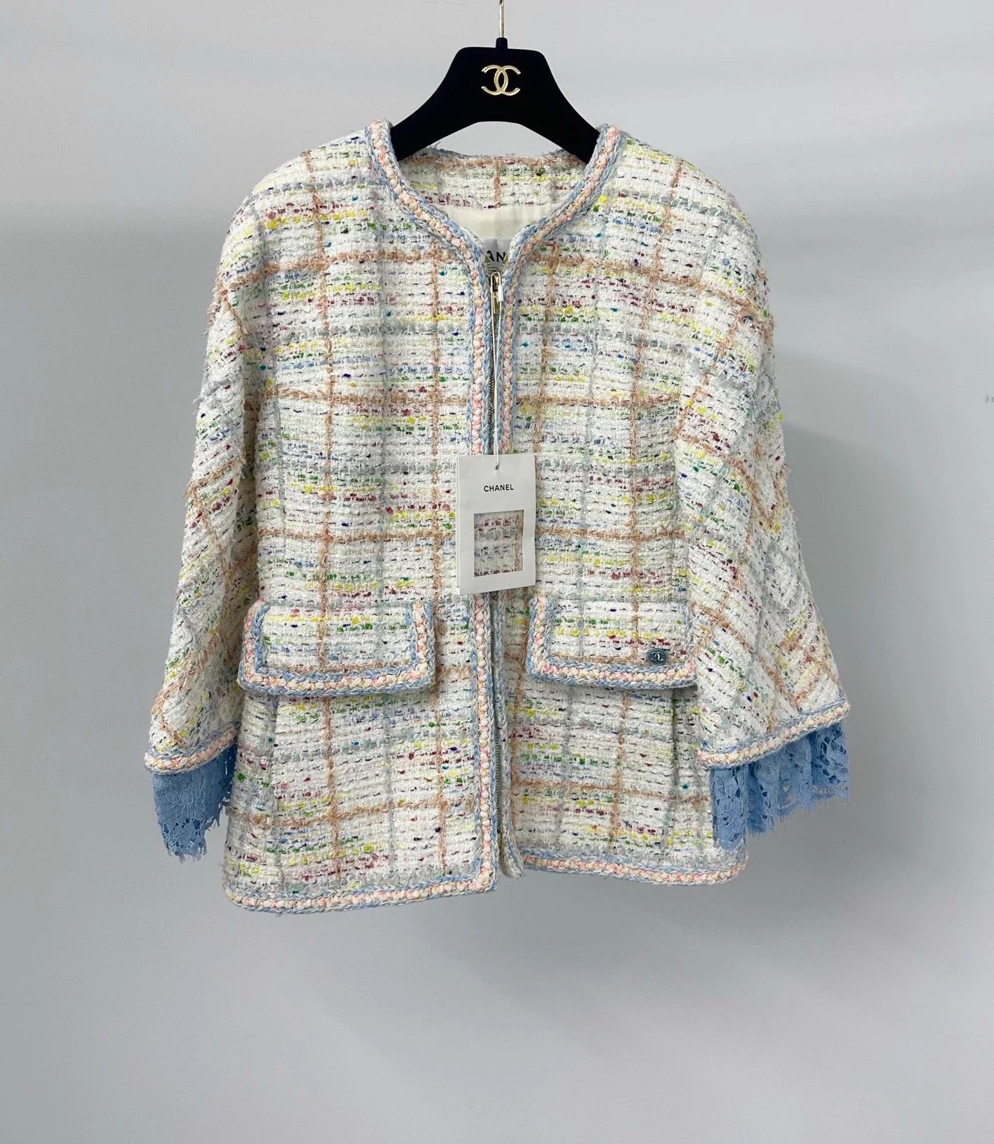 Chanel Chanel Beach Lace Tweed Jacket FR36 Removable Cuffs Size XS / US 0-2 / IT 36-38 - 1 Thumbnail