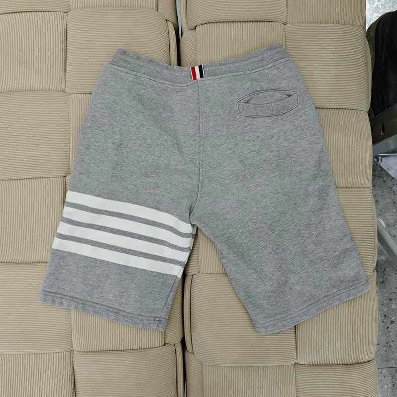 Thom Browne Thom Browne Men's four stripe shorts Size US 38 / EU 54 - 2 Thumbnail