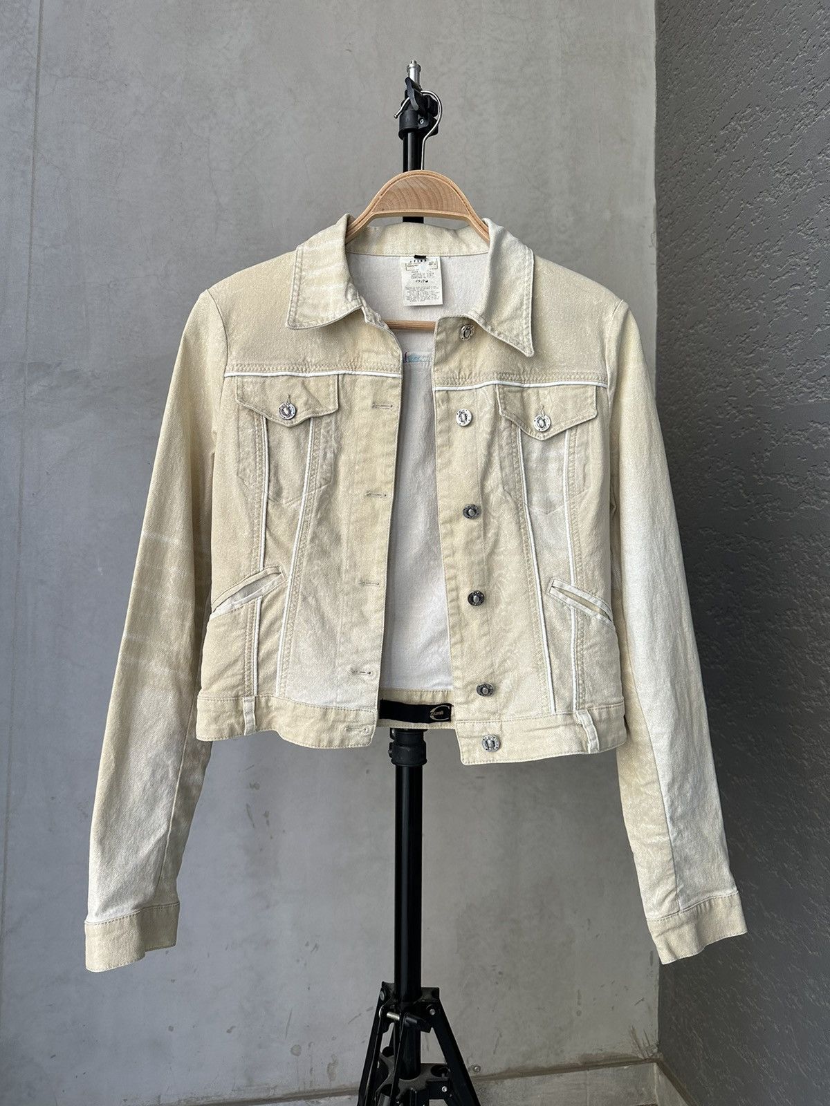 Just Cavalli Just Cavalli denim jacket size S Vintage 90’s Size S / US 4 / IT 40 - 3 Thumbnail