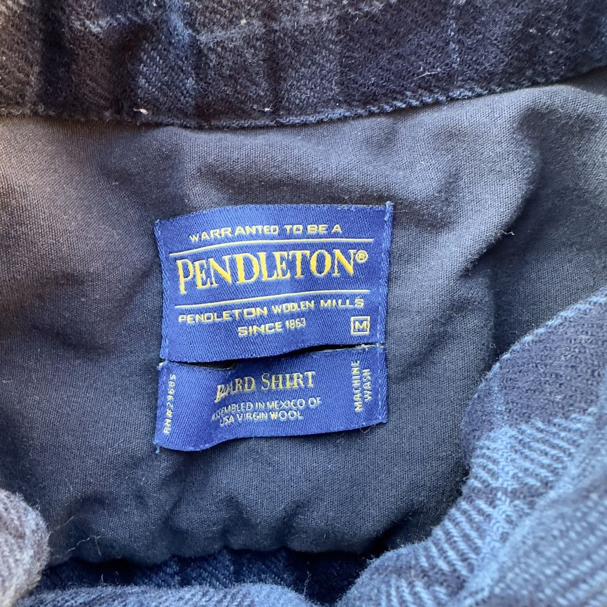 Pendleton Pendleton Board Shirt 100% Wool Plaid Blue Mens Medium Size US M / EU 48-50 / 2 - 3 Thumbnail