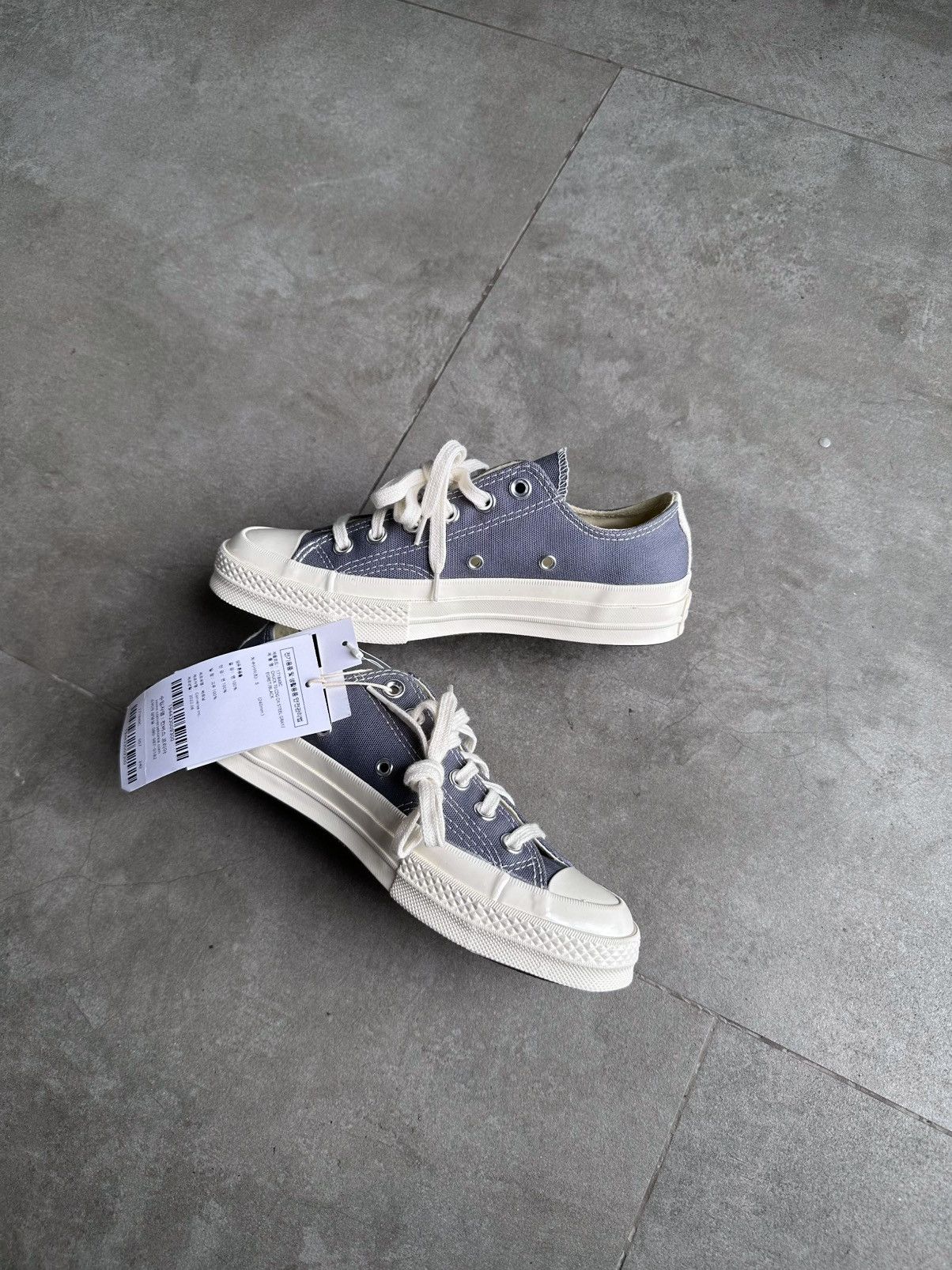 Comme des Garcons PLAY × Converse CDG PLAY x CONVERSE LOW CHUCK TAILOR 70 Size US 7 / IT 37 - 7 Thumbnail