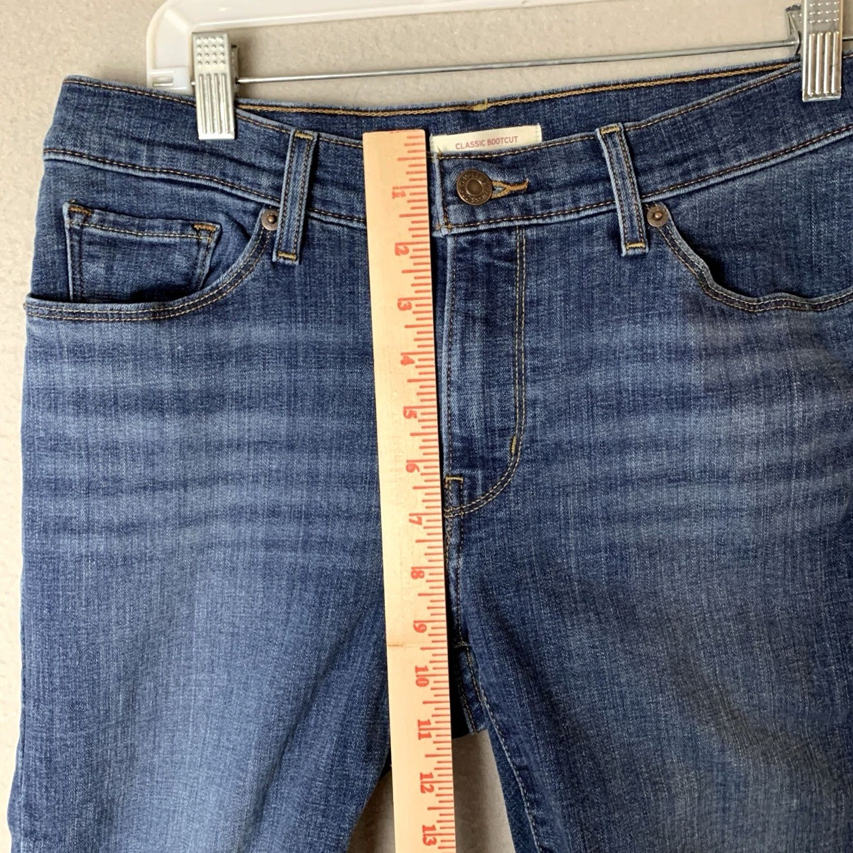 Levi's Levi's Jeans Womens 8 Blue Classic Bootcut Cowgirl Western Casual Denim Button Zip 5-Pocket Regular Size 30" / US 8 / IT 44 - 6 Thumbnail